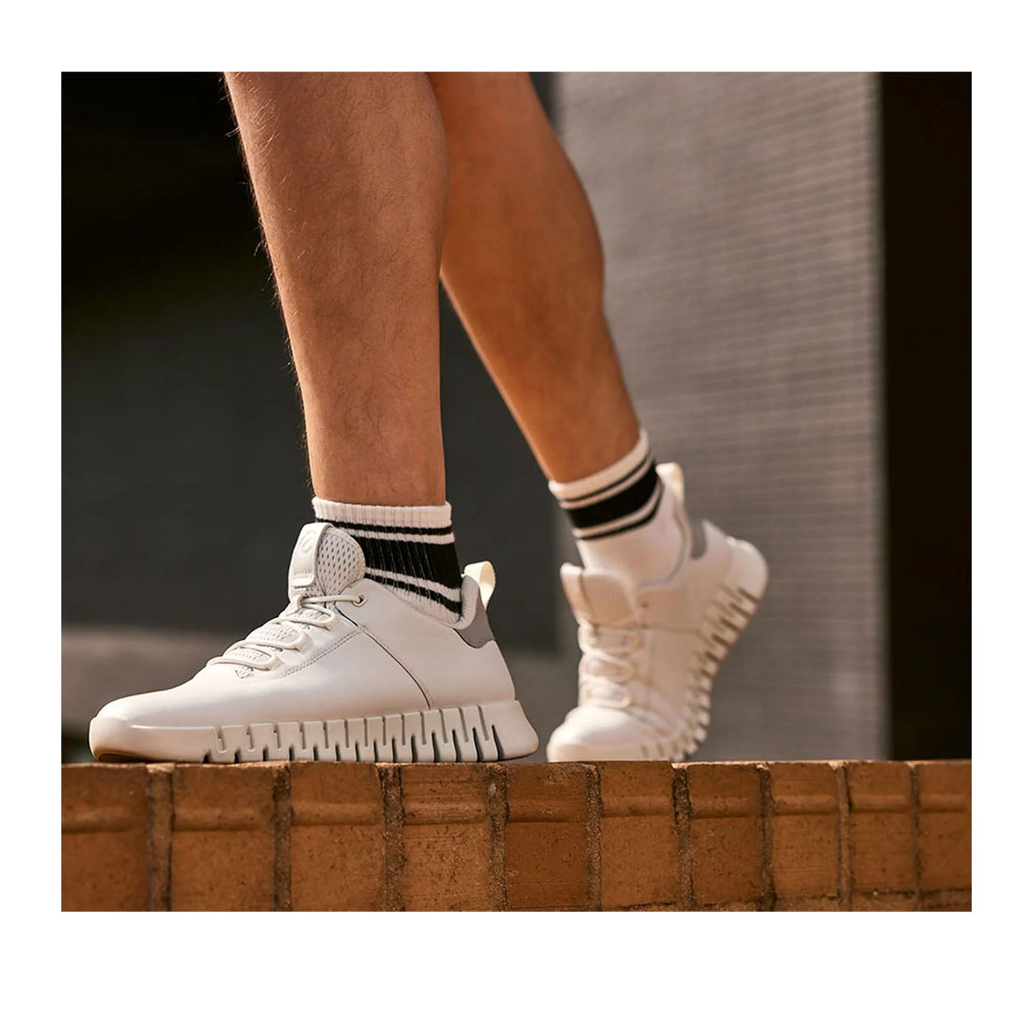 ECCO Men's Gruuv Sneaker - White Leather Casual Shoes for Walking & Travel | Comfortable Sneakers for Men | Perfect for Daily Wear, Office & Outdoor Activities