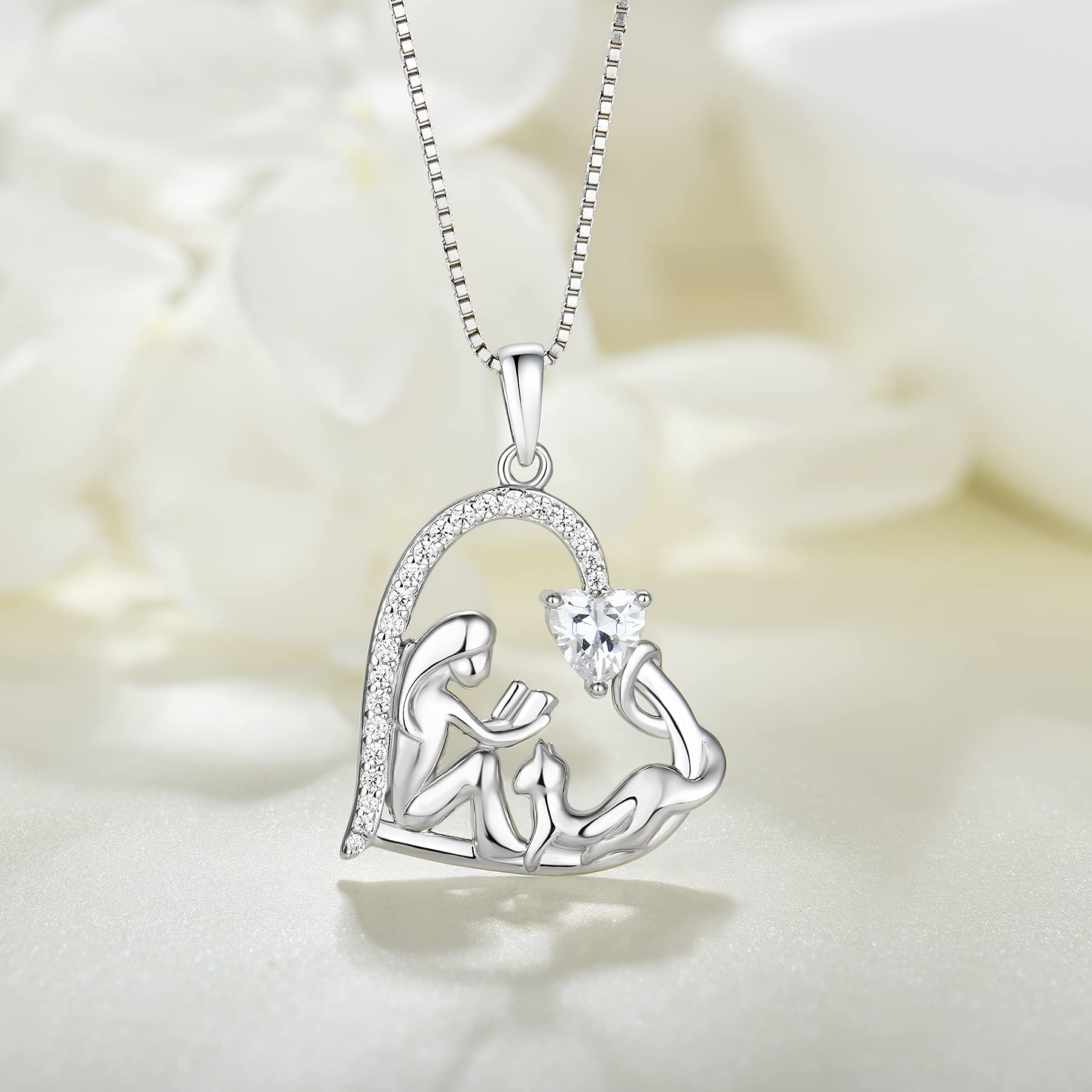 925 Sterling Silver Cat Necklace for Women - Elegant Heart Pendant with Filigree Moon Charm | Perfect Gift for Girls, Birthday & Valentine's Day | Everyday Wear & Special Occasions