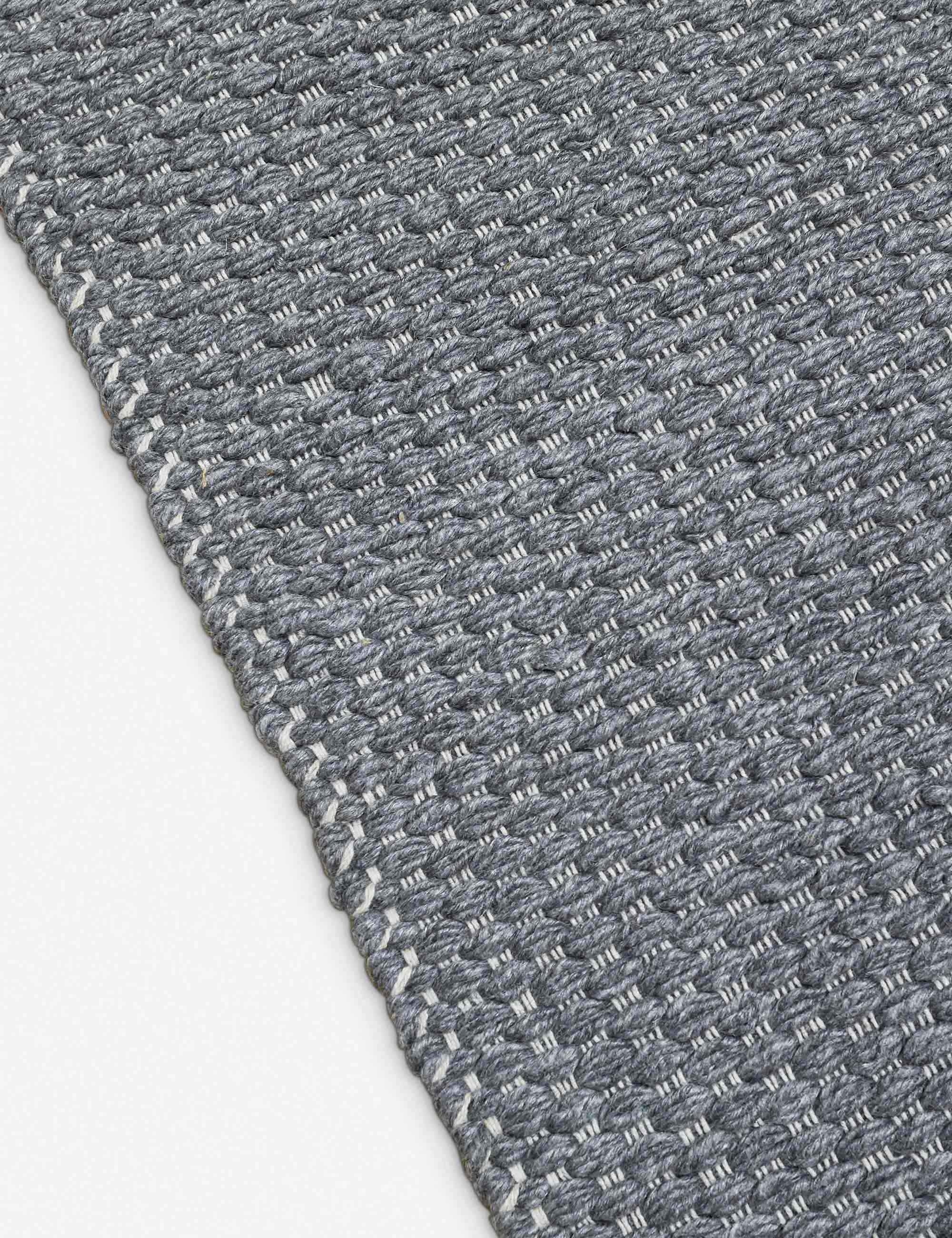 Bella Rug - Soft and Stylish Area Rug for Living Room, Bedroom, and Home Decor - Perfect for Cozy Spaces and Modern Interiors