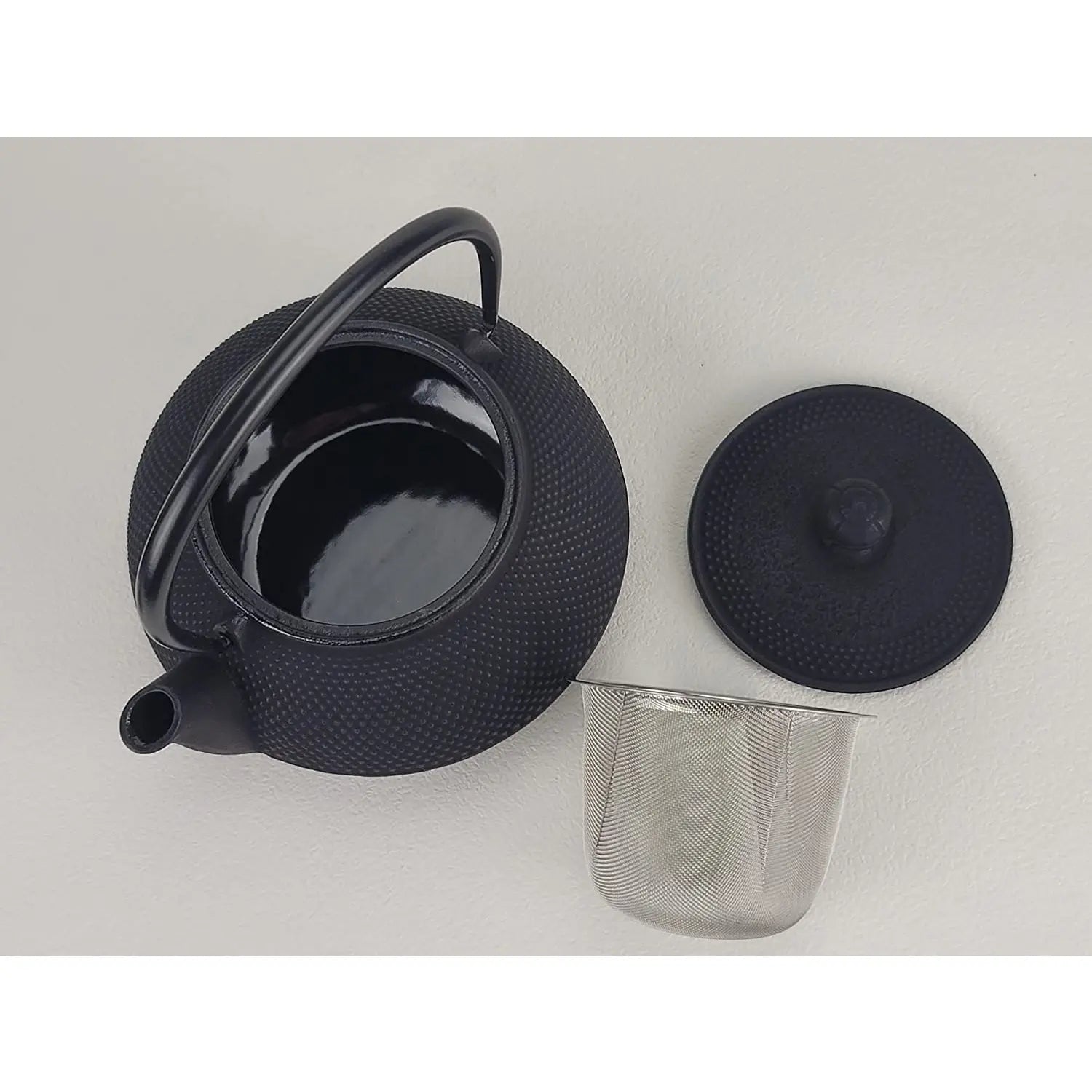 Premium Iwachu Nambu Cast Iron Teapot with Built-in Tea Strainer - Japanese Tetsubin for Green Tea, Herbal Tea & Loose Leaf Brewing - Perfect for Home, Office & Traditional Tea Ceremonies