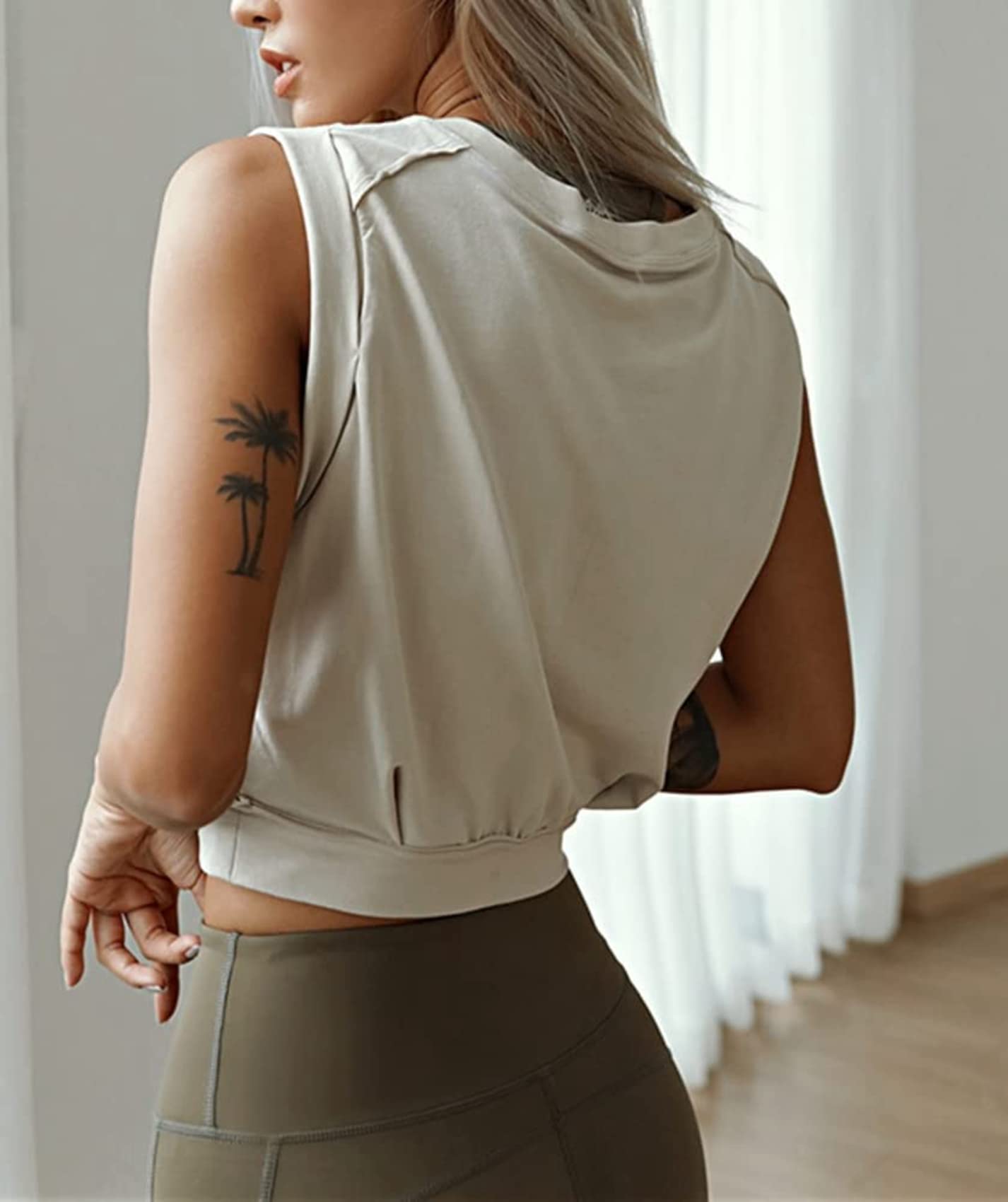 ARRIVE GUIDE Women's Crop Top Athletic Shirts - Sleeveless Yoga Tops for Running, Gym & Workouts | Breathable Cotton Cropped Fitness Tee | Perfect for Yoga, Pilates & Summer Sports