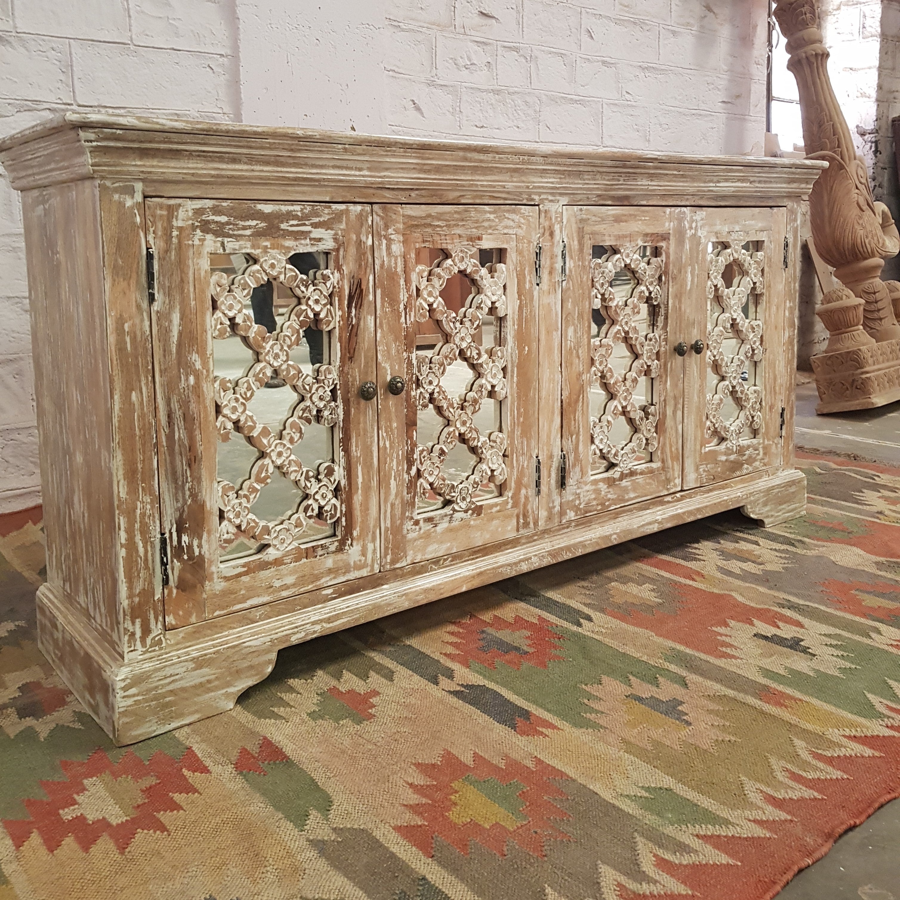 French Arched Hand Carved Wooden Buffet Sideboard - White Wash Finish - 160x40x80cm - Perfect for Dining Room Storage & Farmhouse Decor