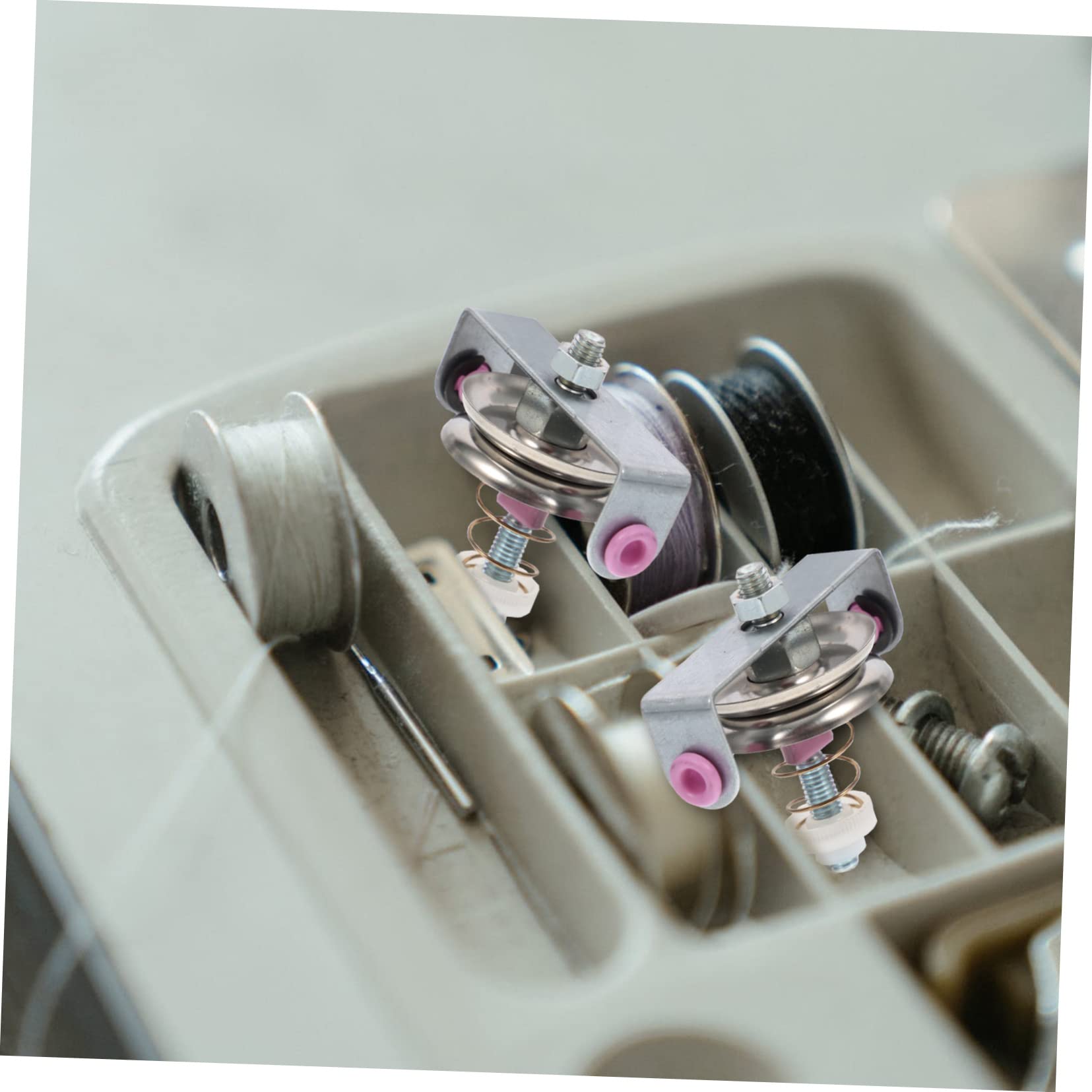 Lurrose 12-Pack Ribbon Tensioner for Sewing & Warping Machines - Iron Yarn Tensioning Wire Clamps, Plastic Belt Tensioners for Flocking & Ribbon Machines - Perfect for Crafting, Textile Arts & DIY Projects