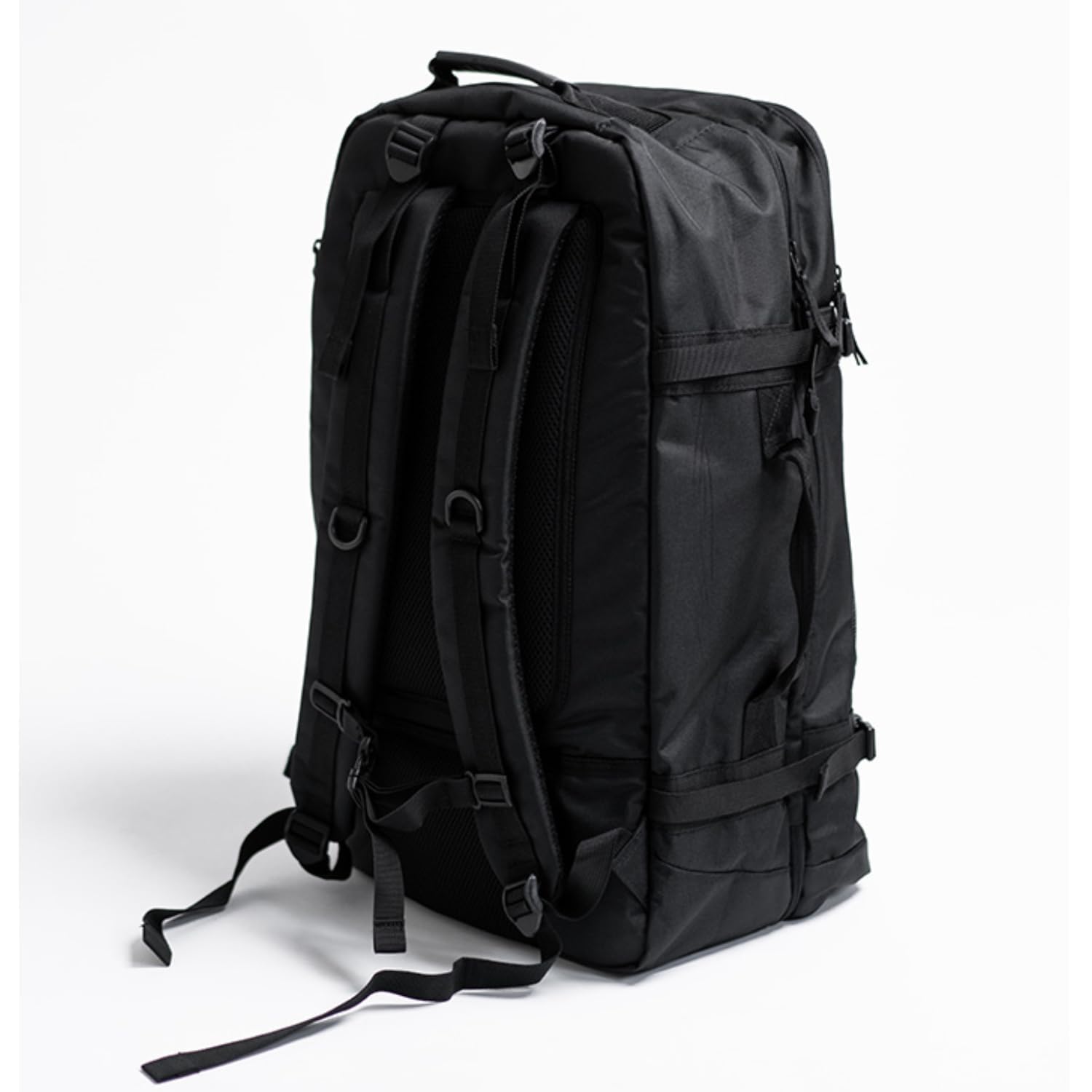 Superare Gym Backpack for Men - Ventilated Moisture-Resistant Boxing & Travel Bag with Laptop Sleeve | Durable Sports Gear for Athletes, Workouts, Gym & Outdoor Adventures