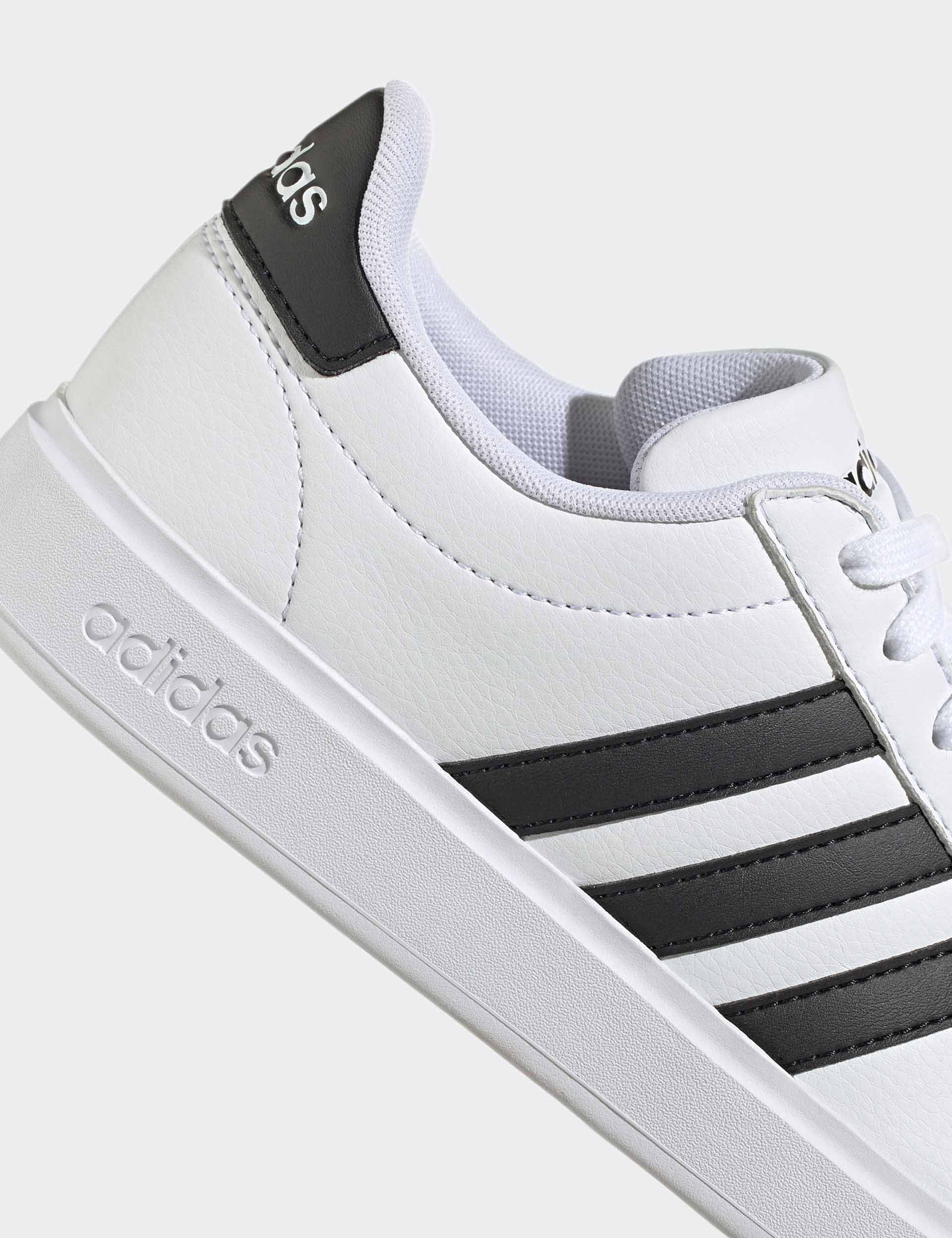 Grand Court Cloudfoam Lifestyle Comfort Sneakers - Cloud White/Core Black - Casual Walking Shoes for Men & Women - Perfect for Everyday Wear, Gym & Travel