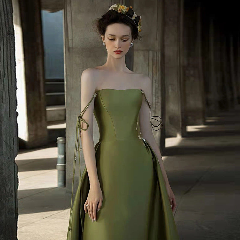 Elegant Emerald Green Long Prom Dress - A-Line Evening Formal Gown for Women - Perfect for Homecoming, Wedding Guest & Special Occasions
