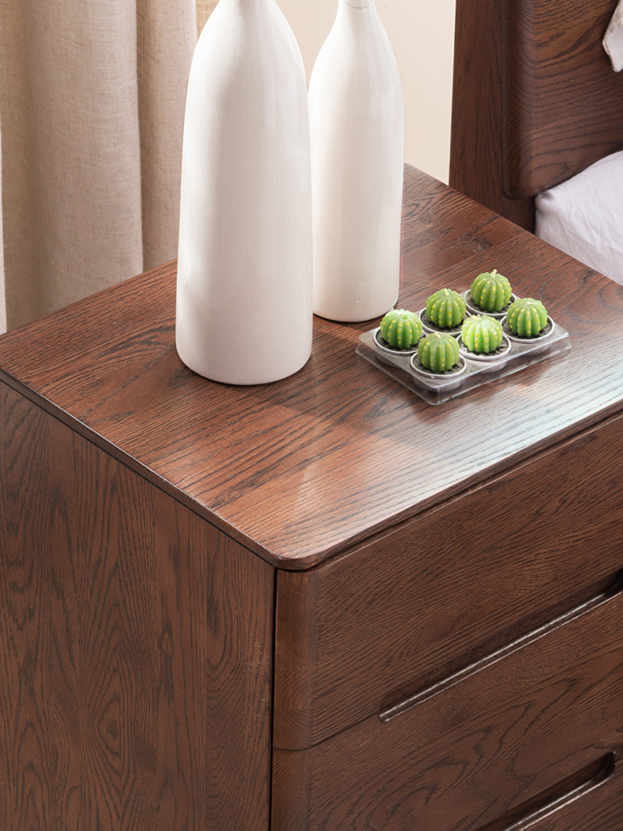 Solid Oak Wood Nightstand with Lock - Stylish and Secure Bedside Table for Bedroom Decor