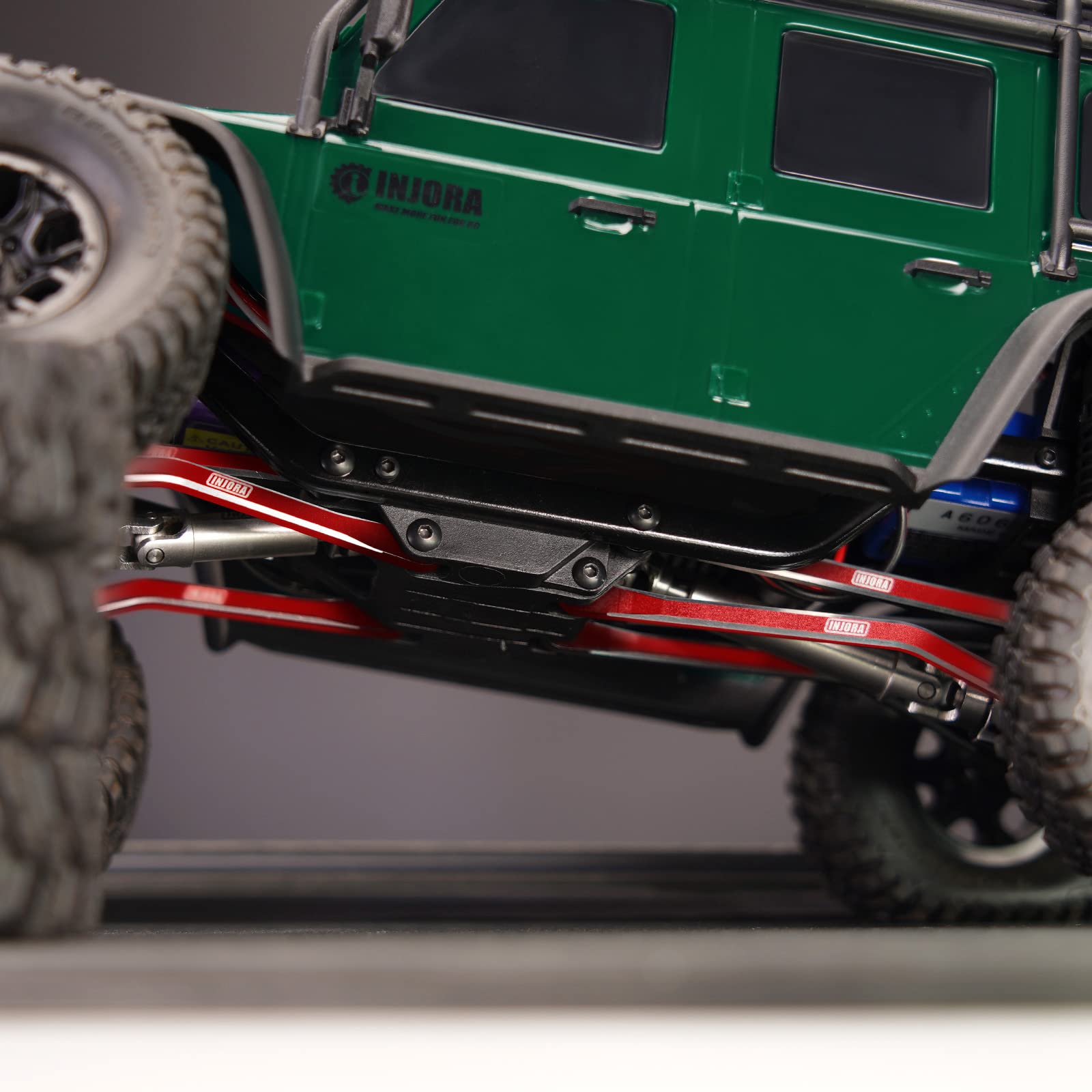 INJORA High Clearance CNC Aluminum Chassis Links Set for TRX4M Defender & Bronco 1/18 Scale RC Crawler Upgrade Parts (Red) - Perfect for Off-Road Trails, Rock Crawling and RC Car Performance Enhancement