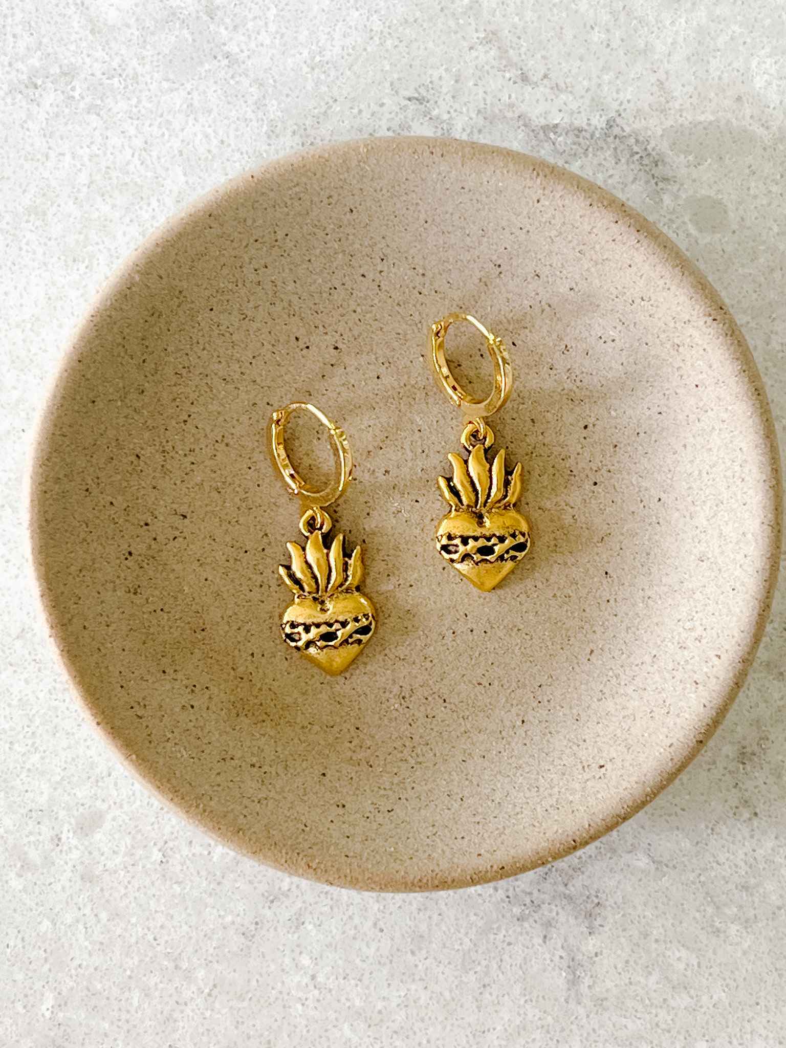 Sacred Heart Huggie Earrings - Dainty Gold Hoop Earrings for Women - Perfect for Everyday Wear & Gift Giving