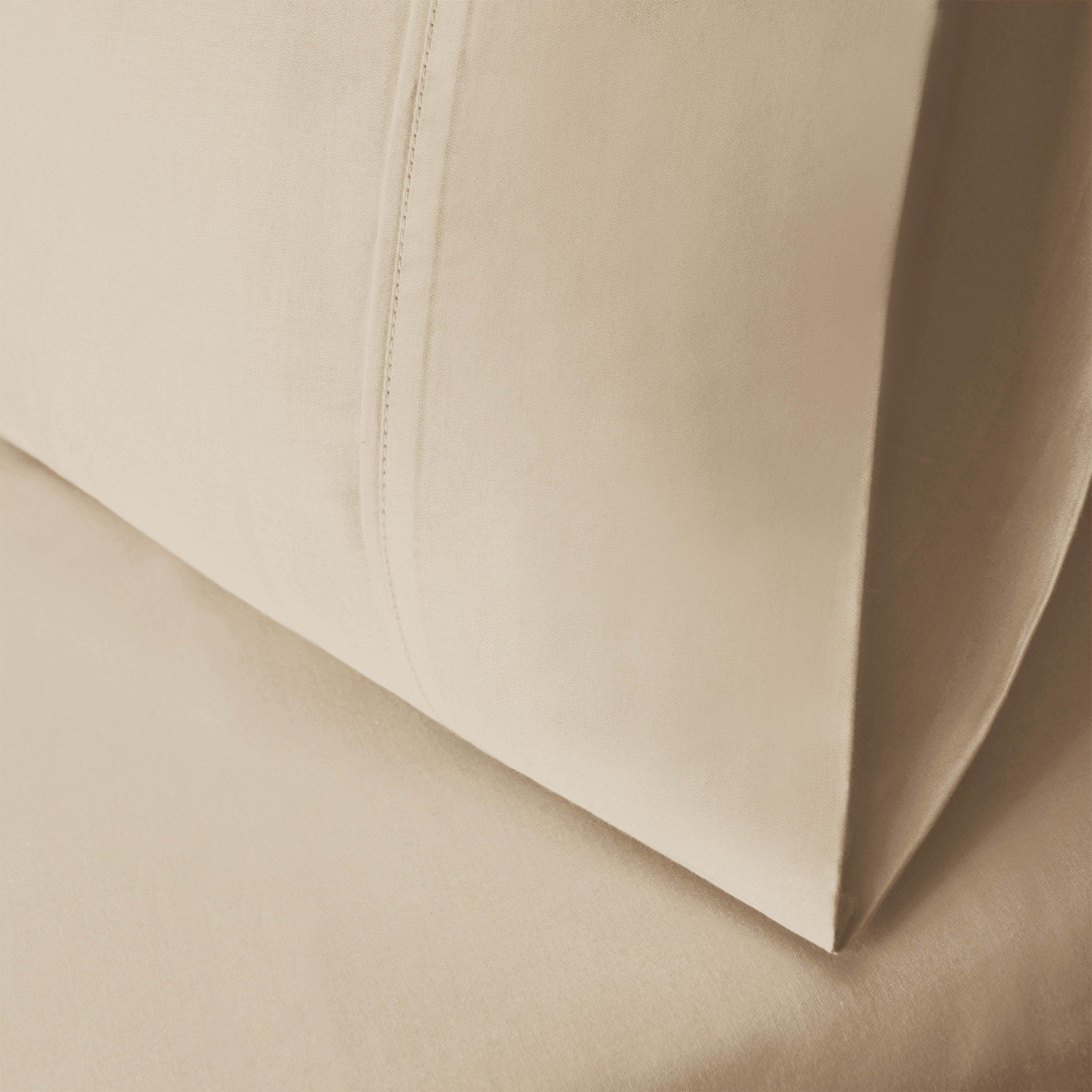 Premium 400 Thread Count Egyptian Cotton Pillowcase Set of 2 - Ultra Soft & Breathable Bedding for Luxury Hotels & Home Use