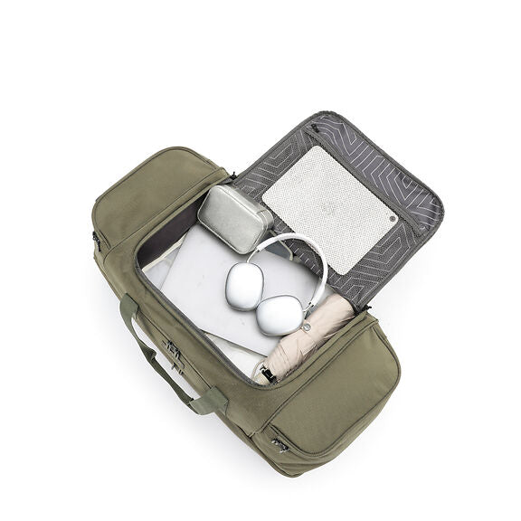 Tosca TCA798S B 53cm Sports Duffle Bag - Khaki/Sand - Perfect for Gym, Travel & Sports Gear Storage