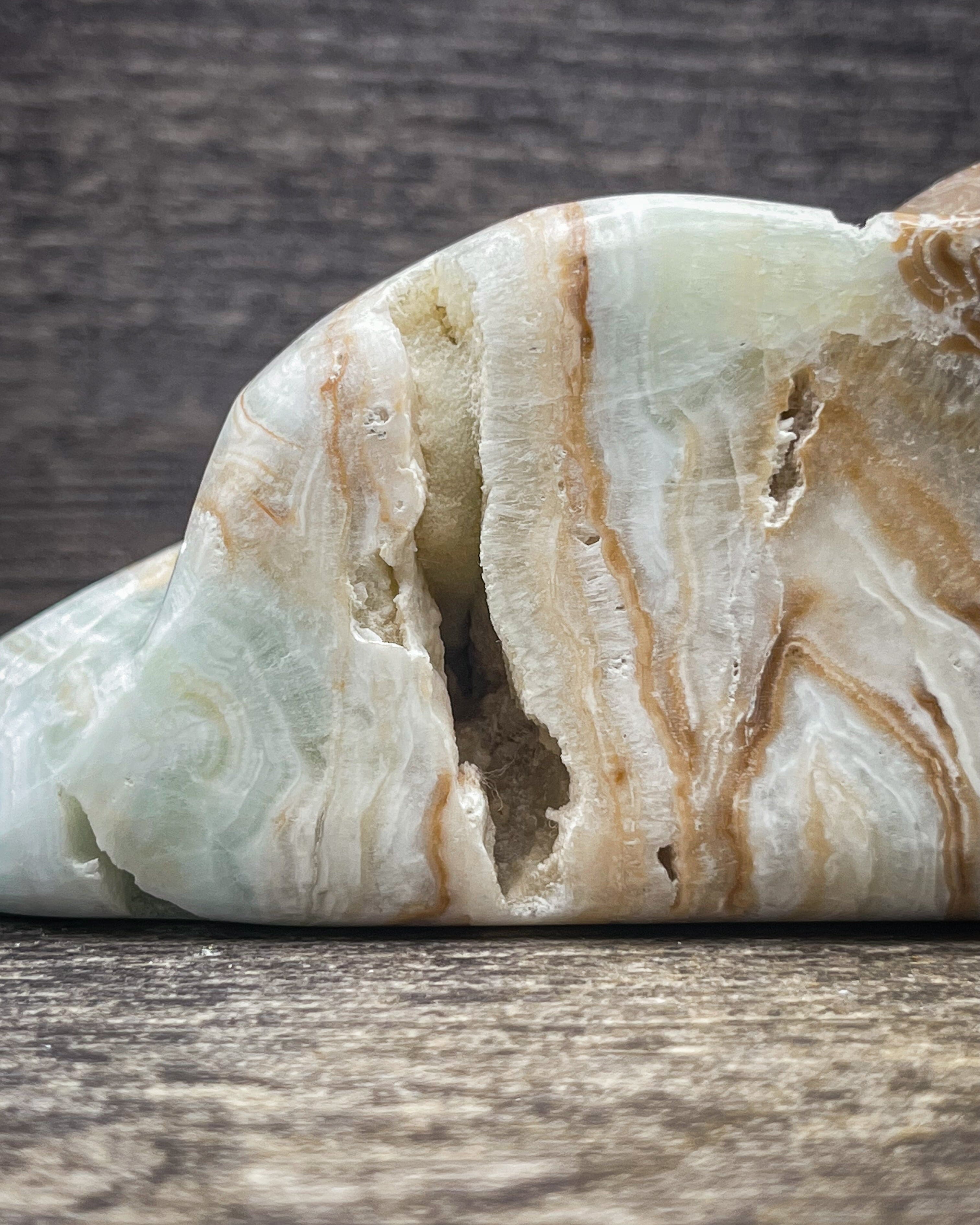 Natural Caribbean Calcite Freeform Stone - 268g Raw Crystal for Healing, Meditation & Home Decor