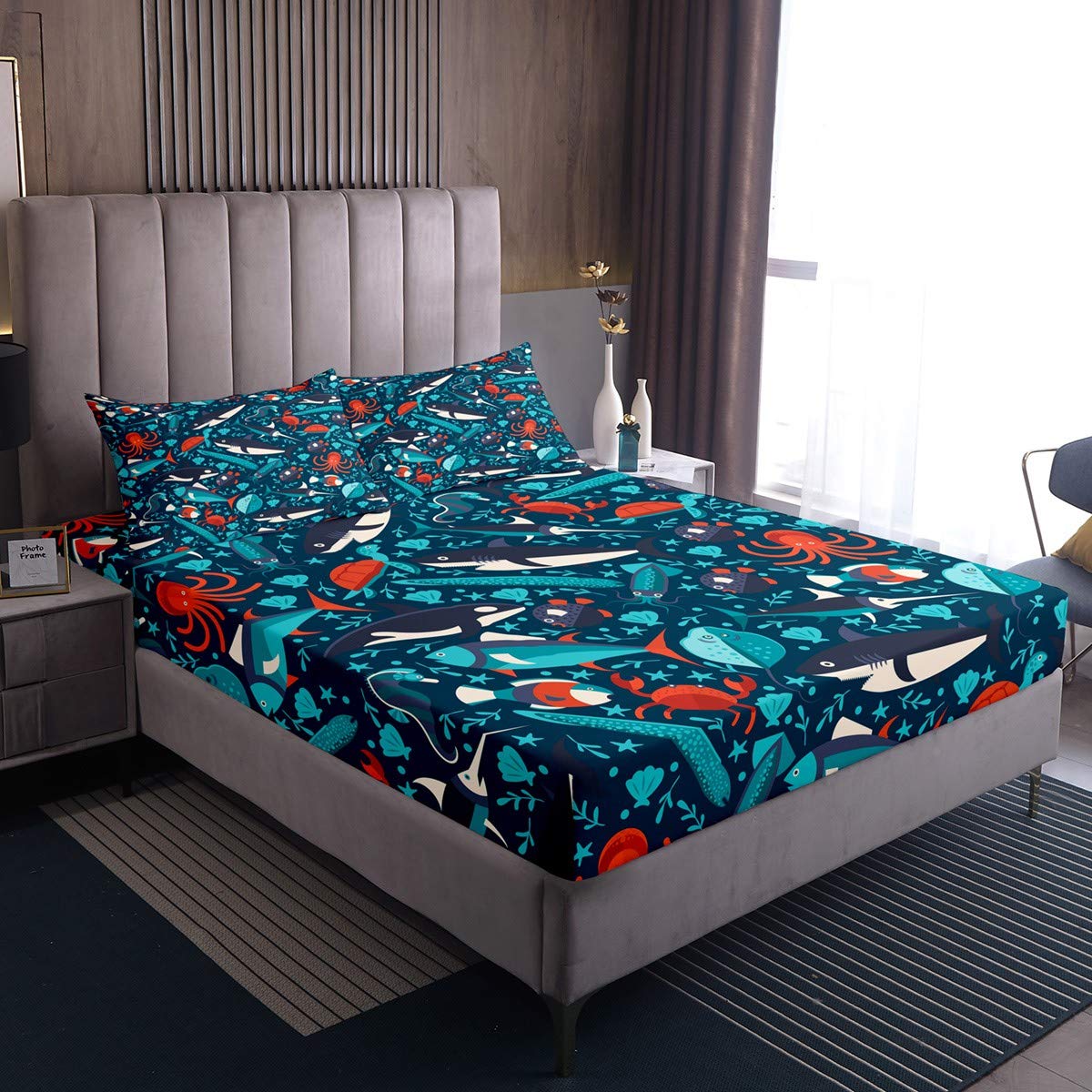 Ocean Zoo Theme Marine Life Duvet Cover Set - Queen Size 3-Piece Bedding with Shark, Whale, Octopus, Seahorse & Turtle Prints - Soft Microfiber Kids' Comforter & Fitted Sheet - Perfect for Children's Bedrooms & Underwater Themed Decor