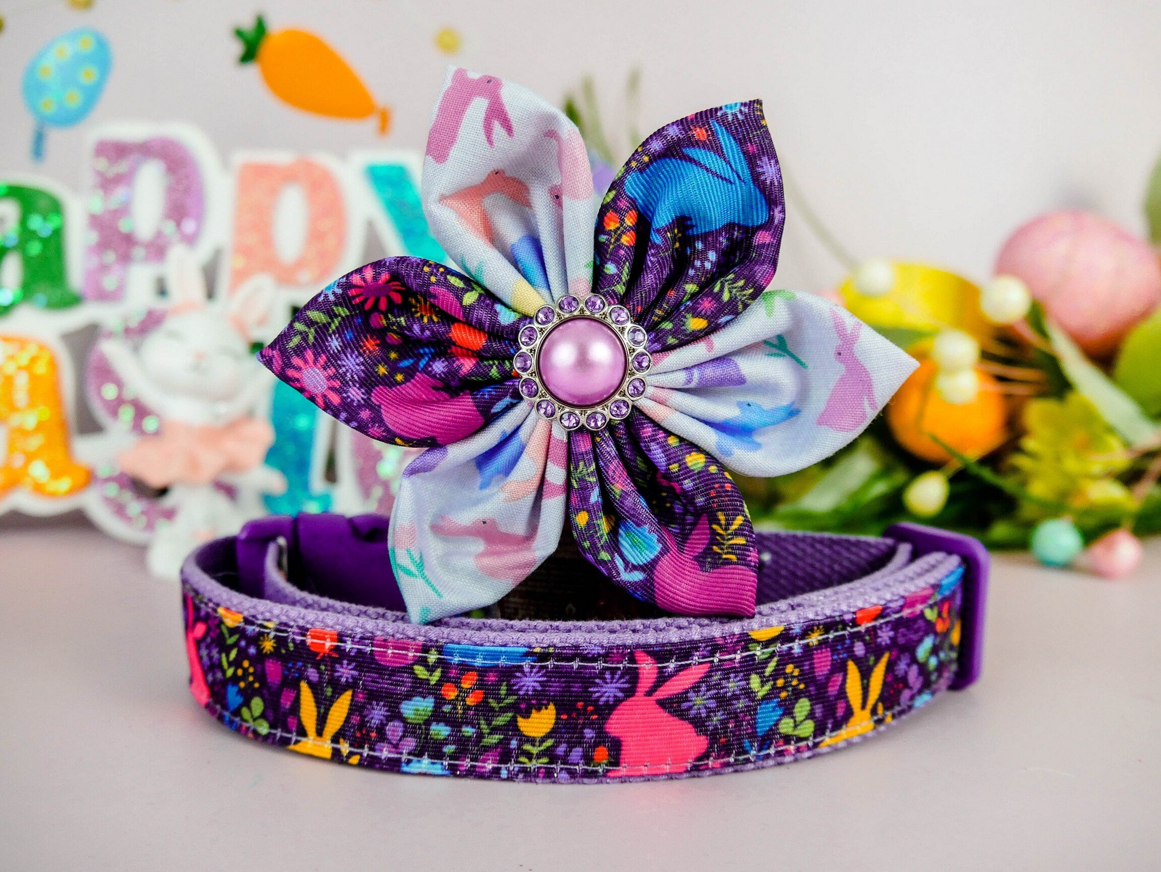 Easter Dog Collar with Flower & Rainbow Bunny Design - Adorable Pet Accessory for Spring, Easter Celebrations, and Photo Shoots