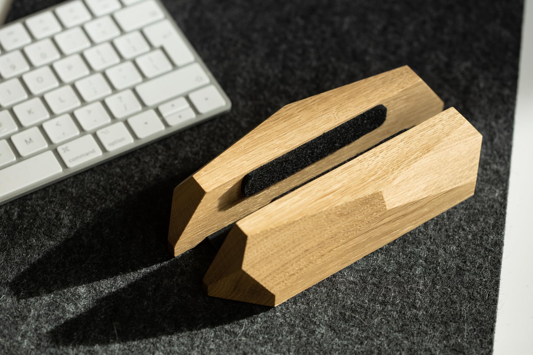 Premium Oak Wood Vertical Laptop Stand - Adjustable Wooden Desktop Dock for MacBook Pro/Air, iPad & All Laptops | Handcrafted Computer Holder | Perfect for Home Office, Workspace & Minimalist Desk Setup