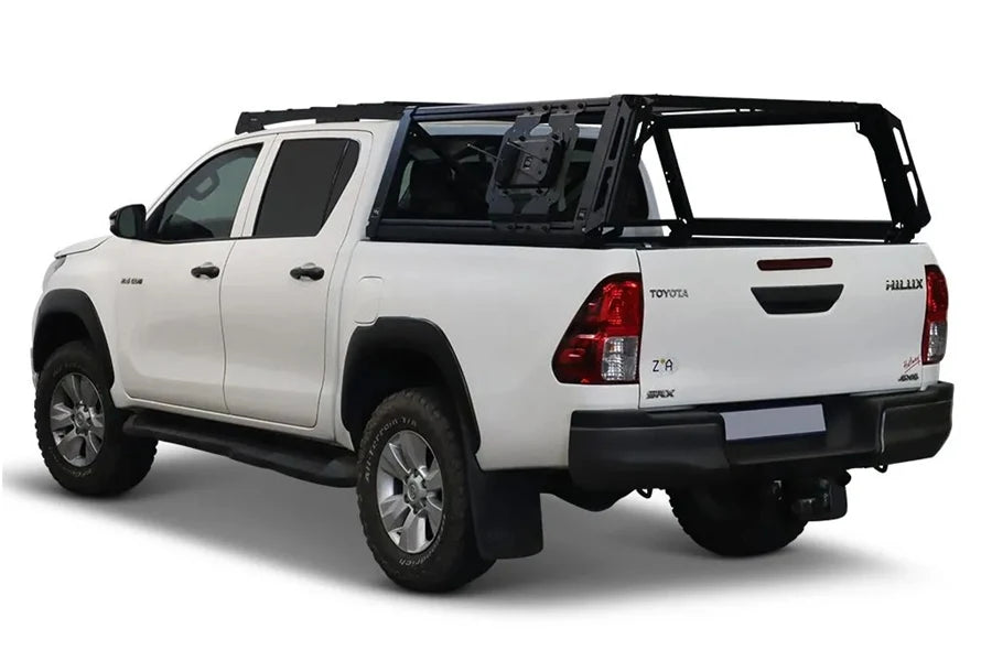Front Runner Outfitters Pro Bed Water Tank & Mount Kit - 20L (5.3 Gallon) for Off-Road Trucks & Overlanding Adventures - Perfect for Camping, Emergency Water Storage & Outdoor Expeditions