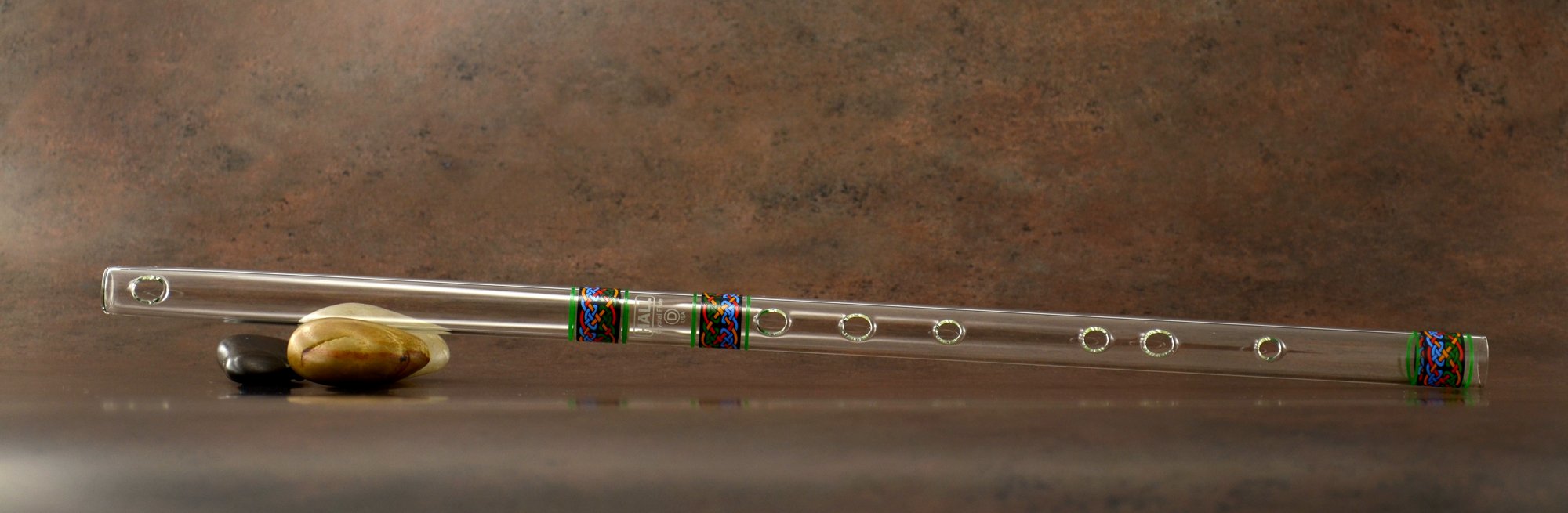 Hall Crystal Flute 12293 - Professional D Key Inline Glass Flute for Celtic Music - Perfect for Performances, Studio Recording & Traditional Irish Sessions