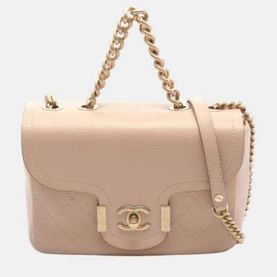 The Elegance of Everyday: A Story of Style and Convenience