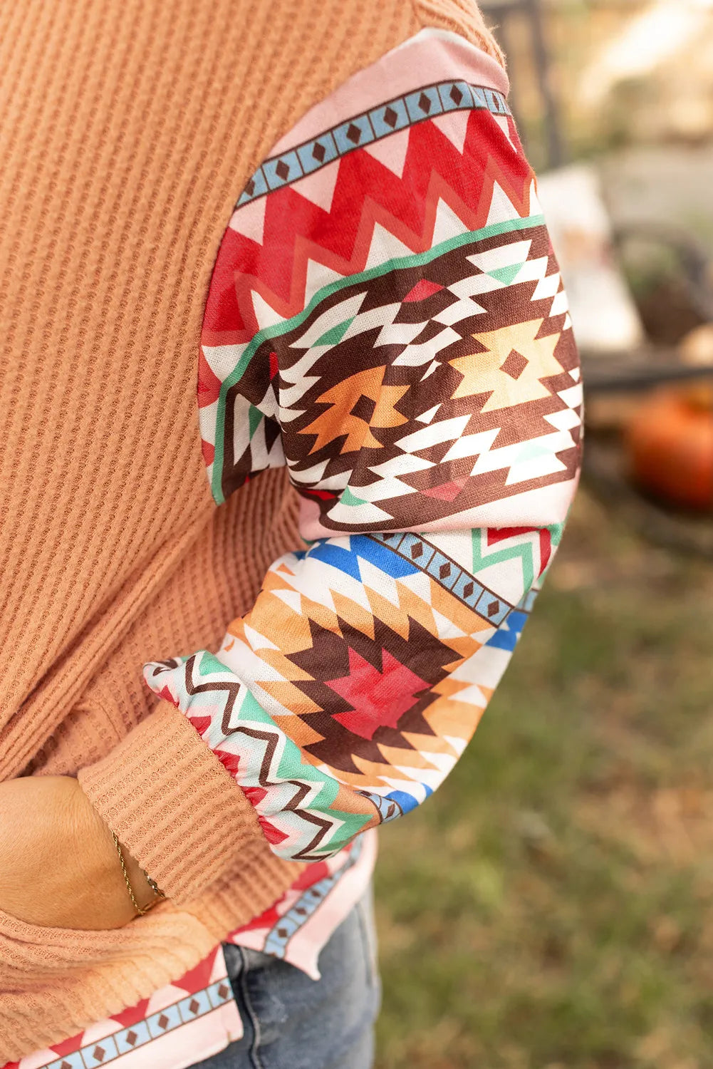 Stylish Plus Size Southwestern Print Long Sleeve Hoodie for Women - Cozy Fall & Winter Fashion for Casual Outings and Outdoor Adventures