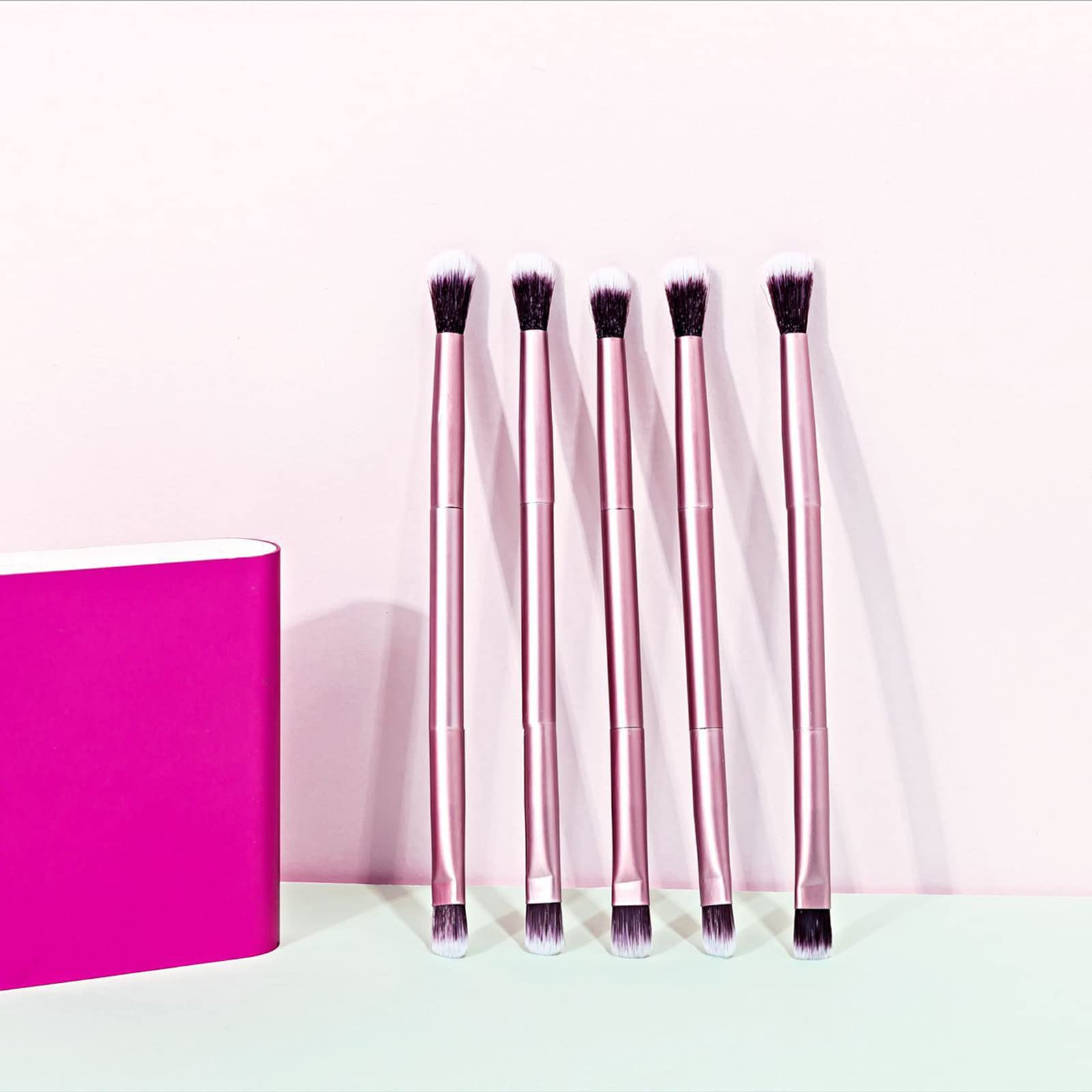 TEONEI 5Pcs Dual Ended Eye Makeup Brush Set - Eyeshadow Blending Brush & Smudge Brush with Foundation Applicator - Perfect for Professional Makeup & Travel Beauty Kit