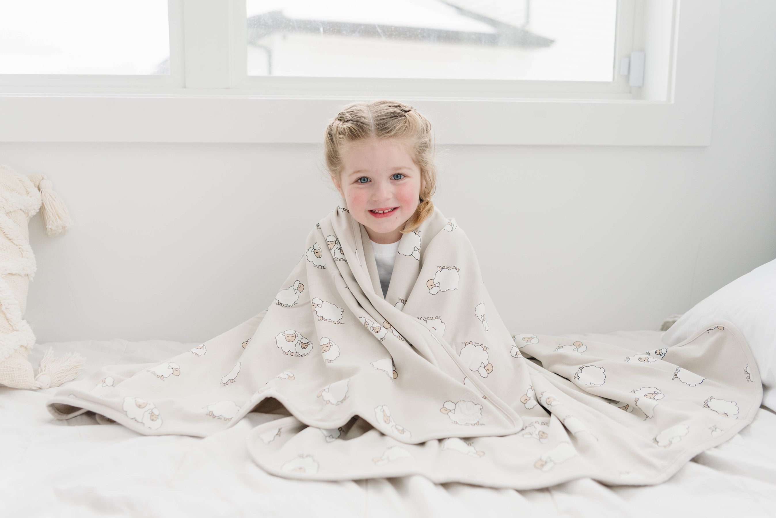 Premium 4-Season Toddler Blanket - 52.5