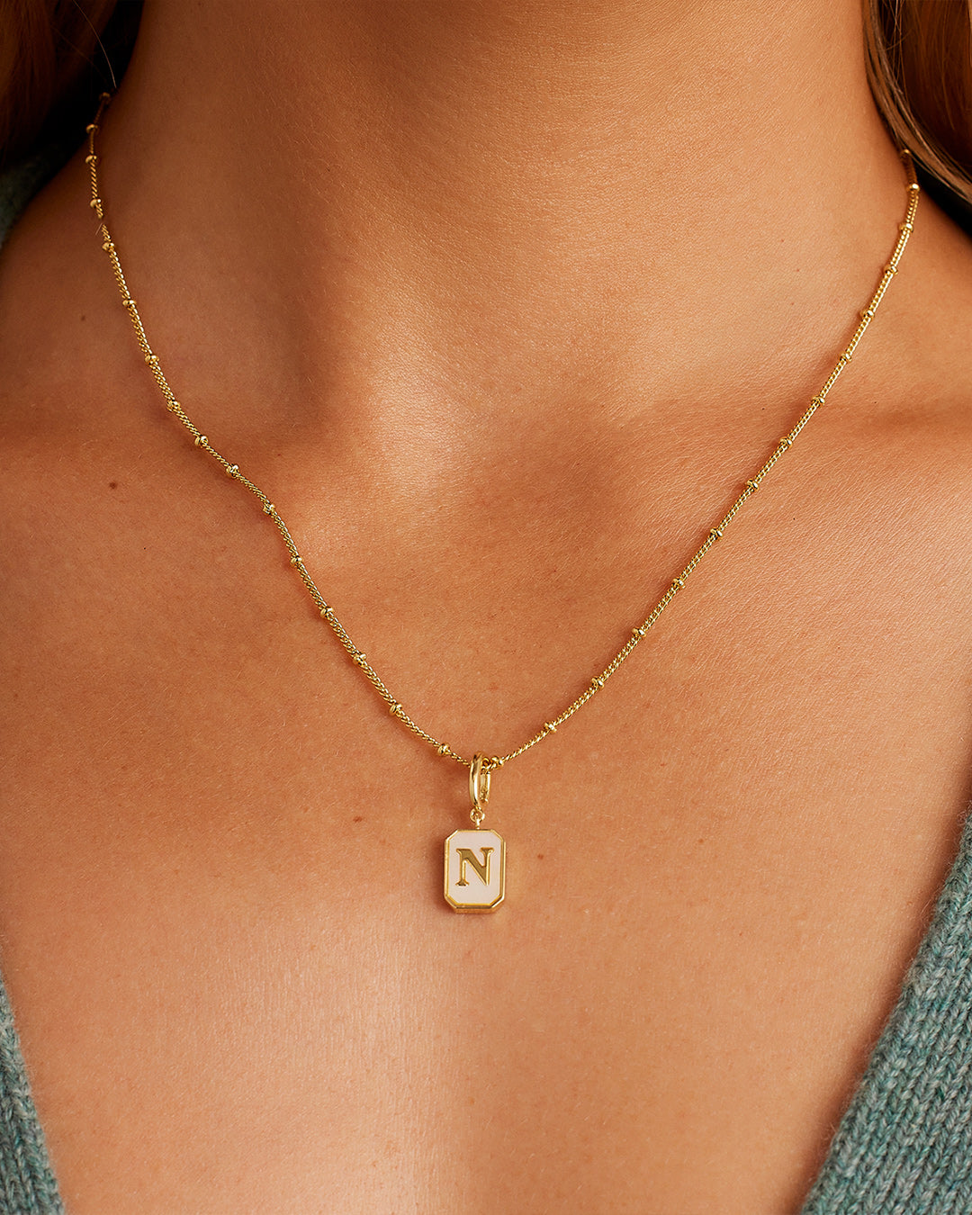 Vintage Alphabet Parker Charm Necklace - Elegant Initial Letter Pendant for Women - Perfect for Gifts, Anniversaries, and Everyday Wear