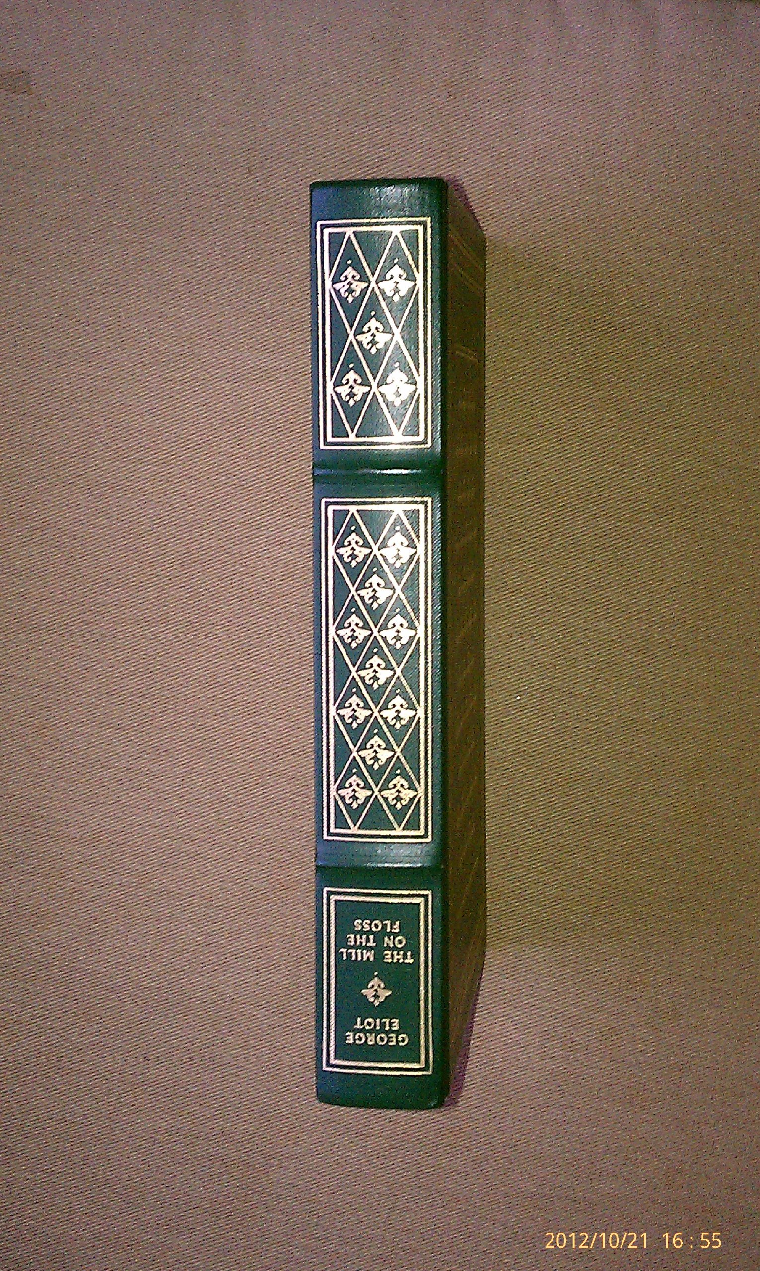 The Mill on the Floss by George Eliot - Classic English Literature Novel for Book Lovers & Literature Students | Perfect for Reading, Book Clubs & Literary Studies