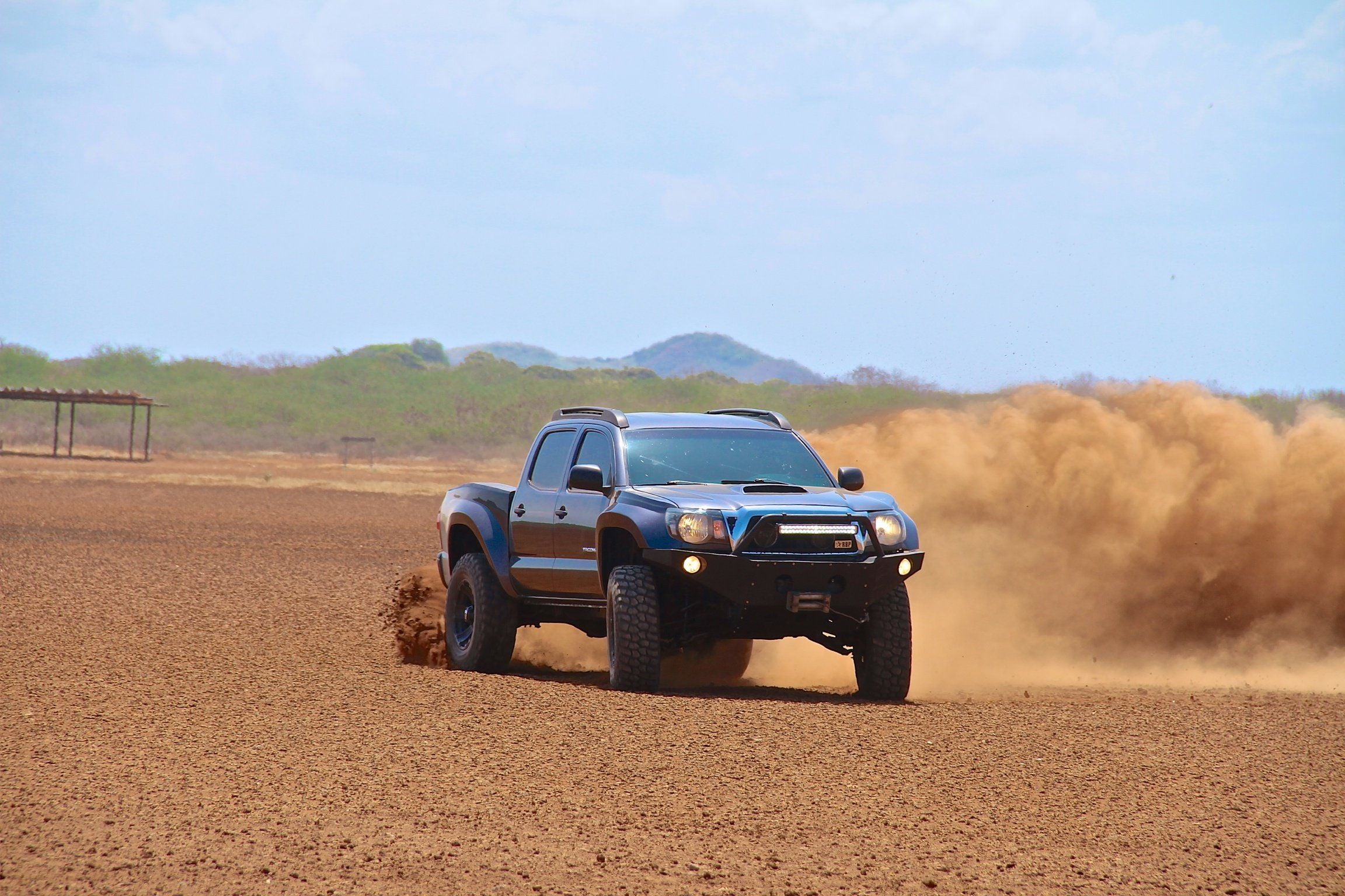 2005-2015 Toyota Tacoma Fiberwerx TT Style Bedsides with 6