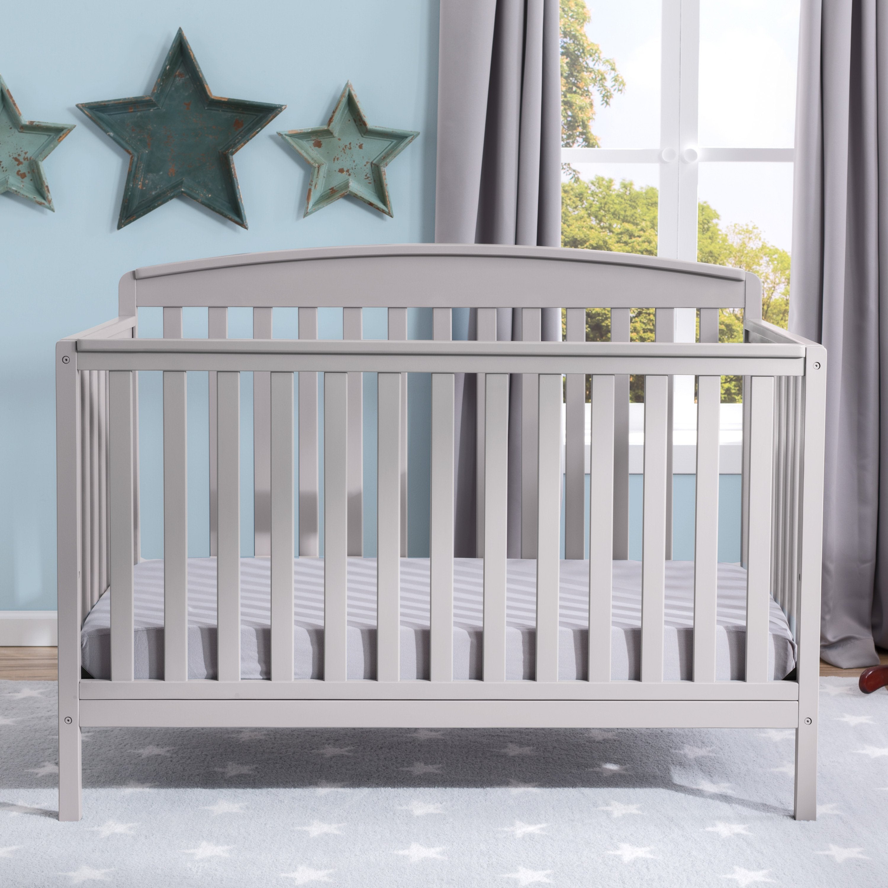 Brayden 4-in-1 Convertible Baby Crib with Toddler Bed & Daybed - Nursery Furniture for Newborns & Kids - Perfect for Bedrooms & Daycare Centers