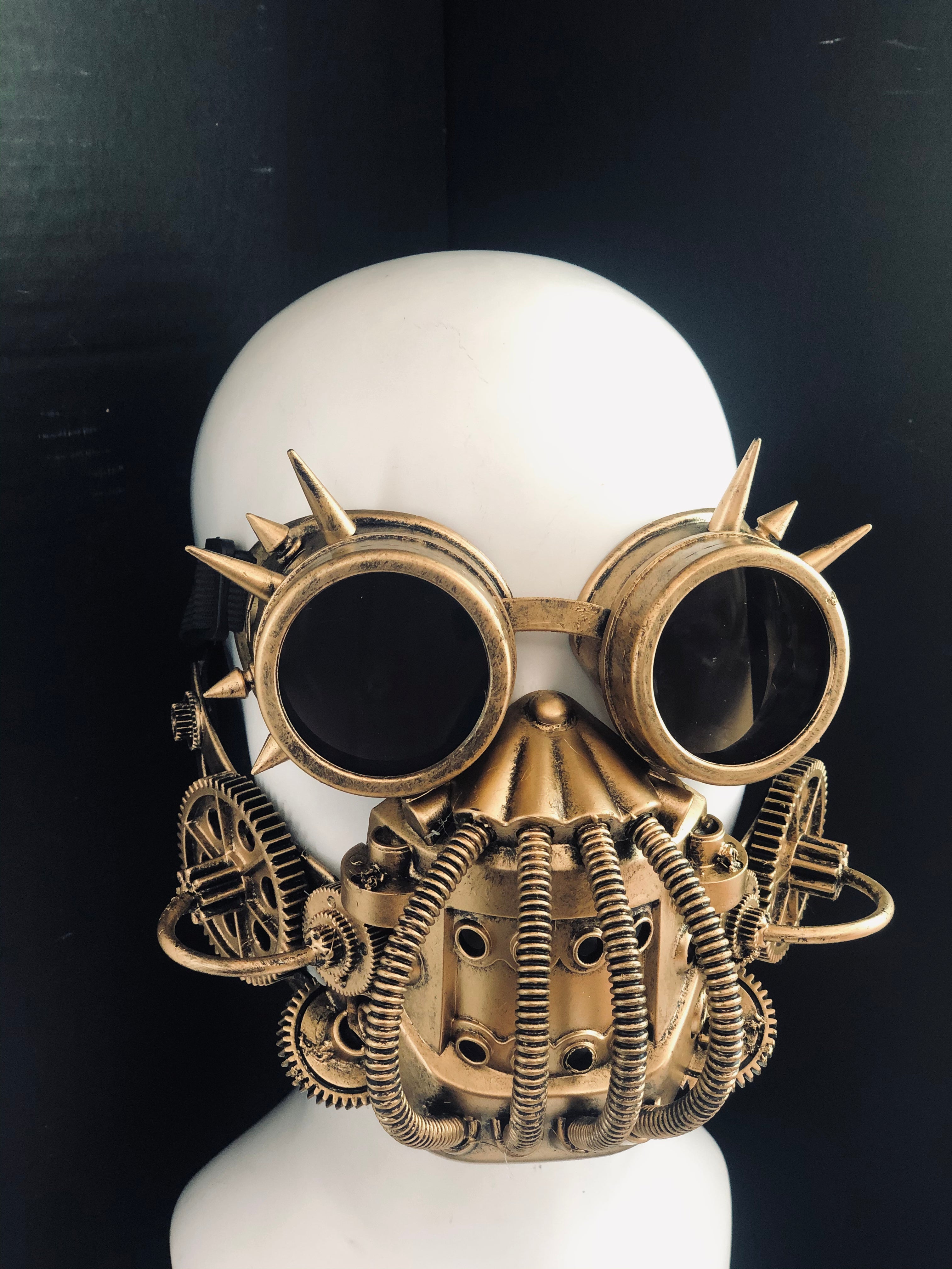 Steampunk Cosplay Gas Mask with Spiked Goggles - Gold Plated Vintage Style for Halloween, Costume Parties & Post-Apocalyptic Events