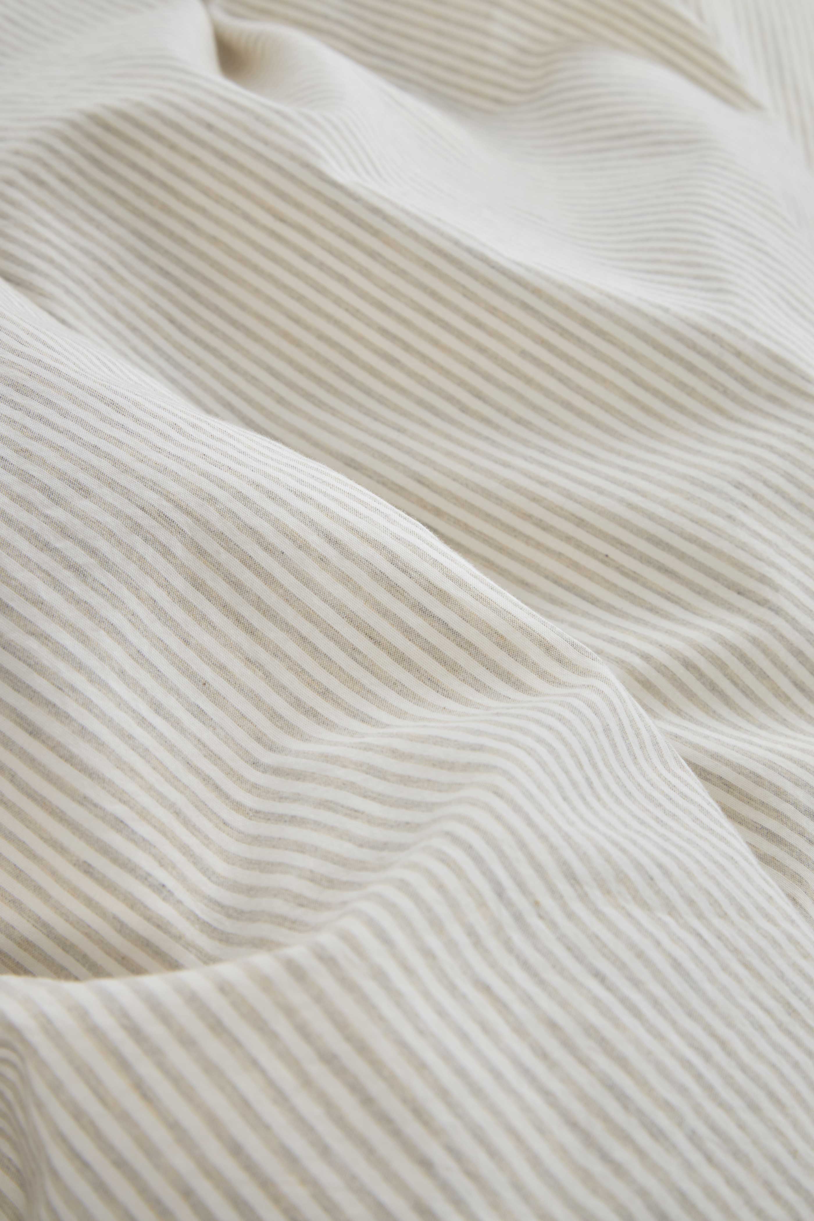 Premium Luke Duvet Cover Set - Soft & Breathable Bedding for All Seasons - Perfect for Home, Dorm, or Guest Room Decor