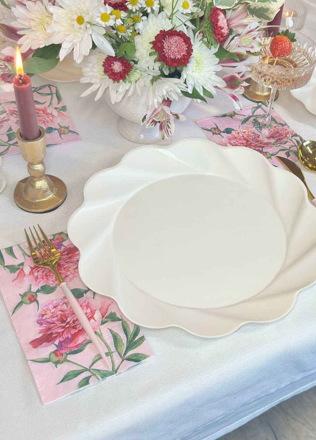 Romantic Floral Table Setting for Weddings & Anniversaries - Elegant Dinnerware & Decor for Special Occasions