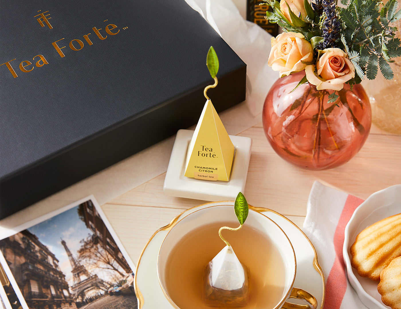 Premium Tea Forte SELECT Assorted Tea Sampler - Luxury Loose Leaf & Pyramid Tea Bags Gift Set for Tea Lovers - Perfect for Afternoon Tea, Relaxation & Gifting