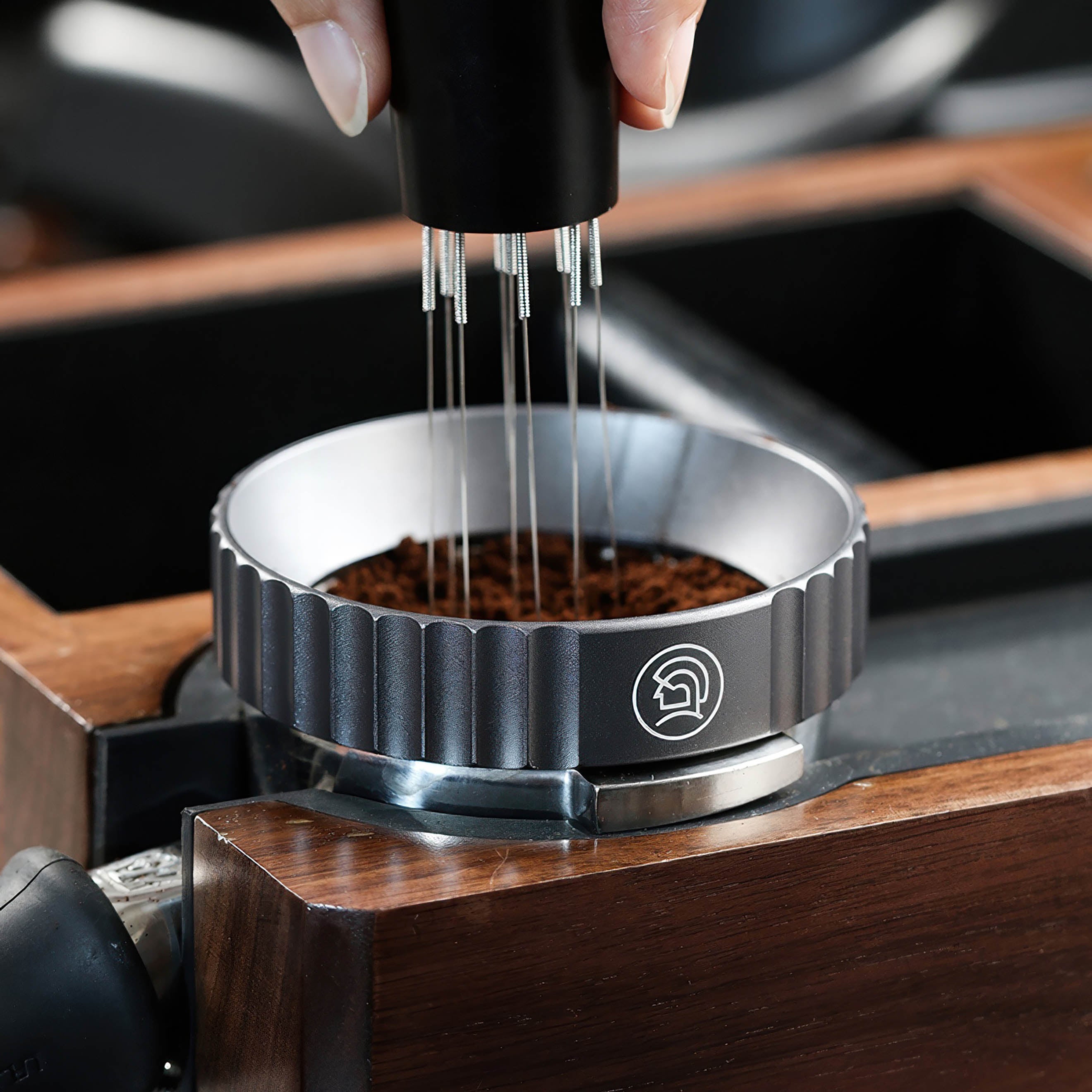 Magnetic Dosing Funnel Cup with Ring - Perfect for Precise Liquid Measurement in Cooking, Baking, and Mixing Drinks