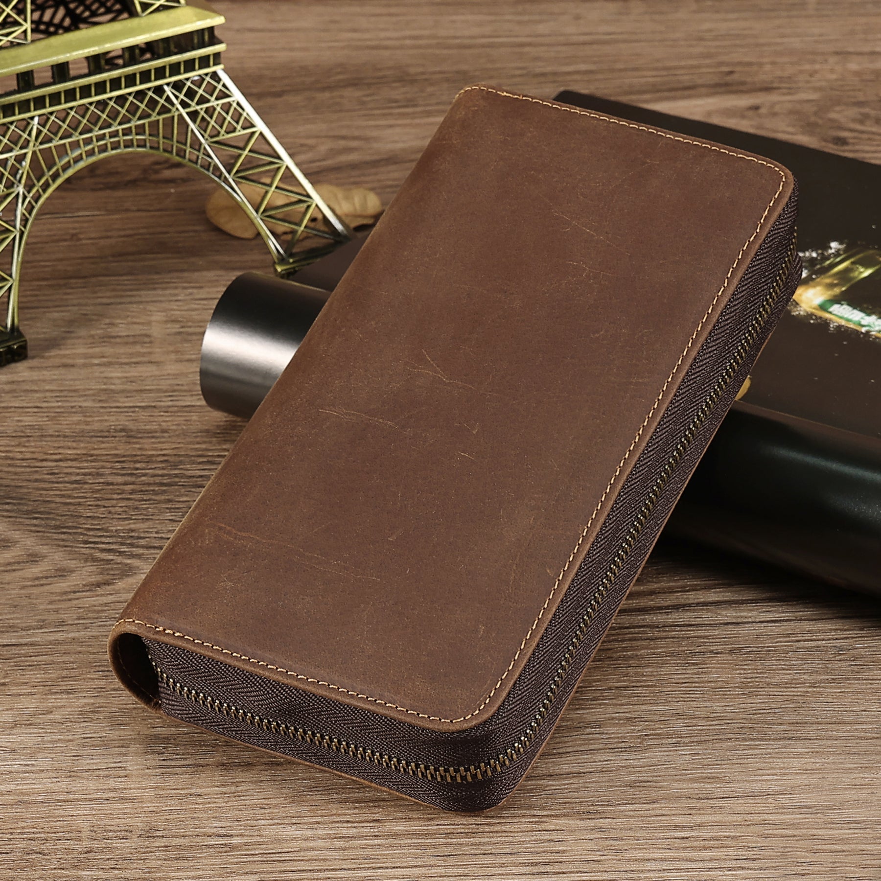 Men's RFID Blocking Slim Wallet - Secure & Compact Leather Card Holder for Credit Cards & Cash - Perfect for Travel, Business & Everyday Use