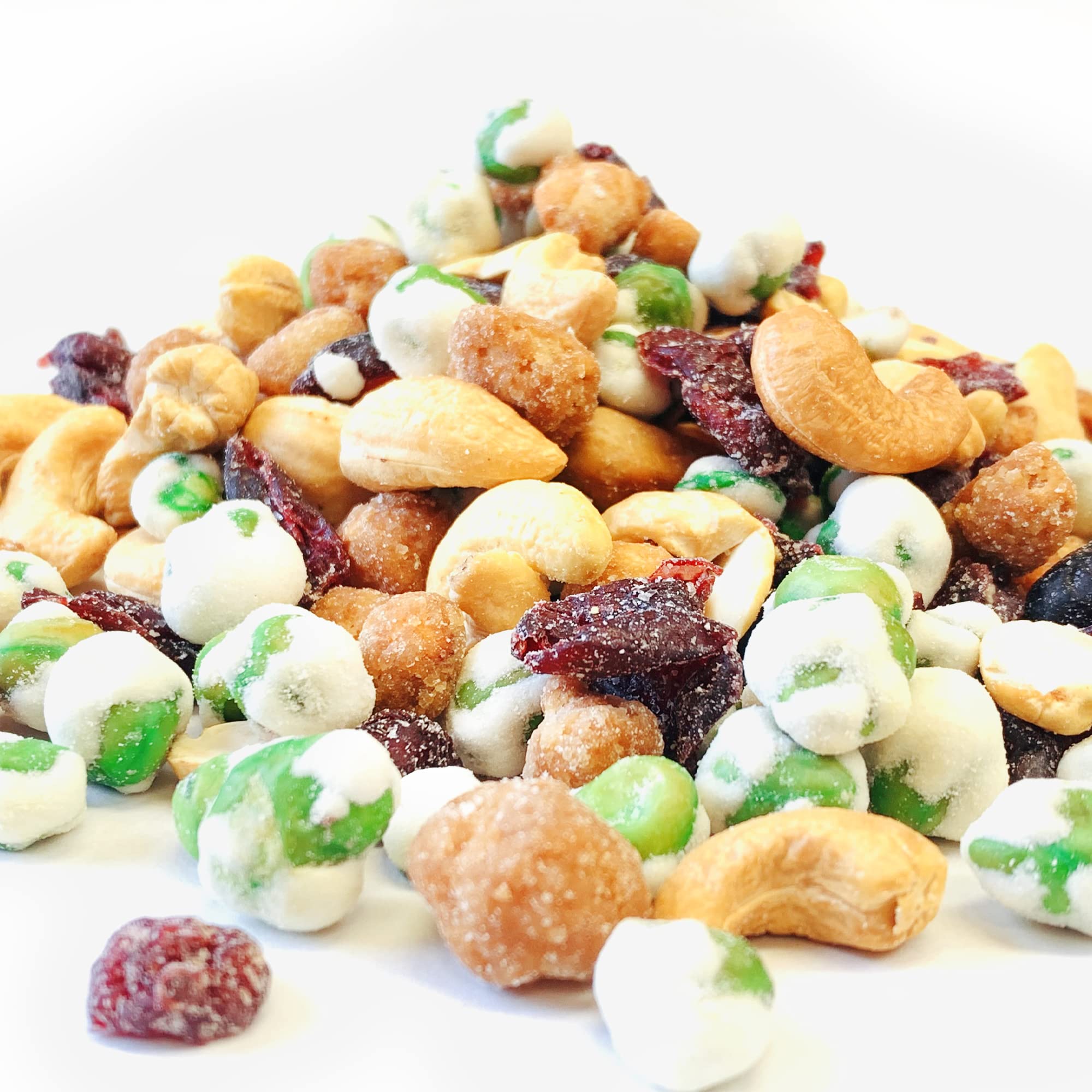 NY SPICE SHOP Sweet Wasabi Trail Mix with Mixed Nuts & Dried Fruit - Healthy Snack for Adults & Kids - 3lb Nut Snack Pack - Perfect for Hiking, Office Snacks & Road Trips