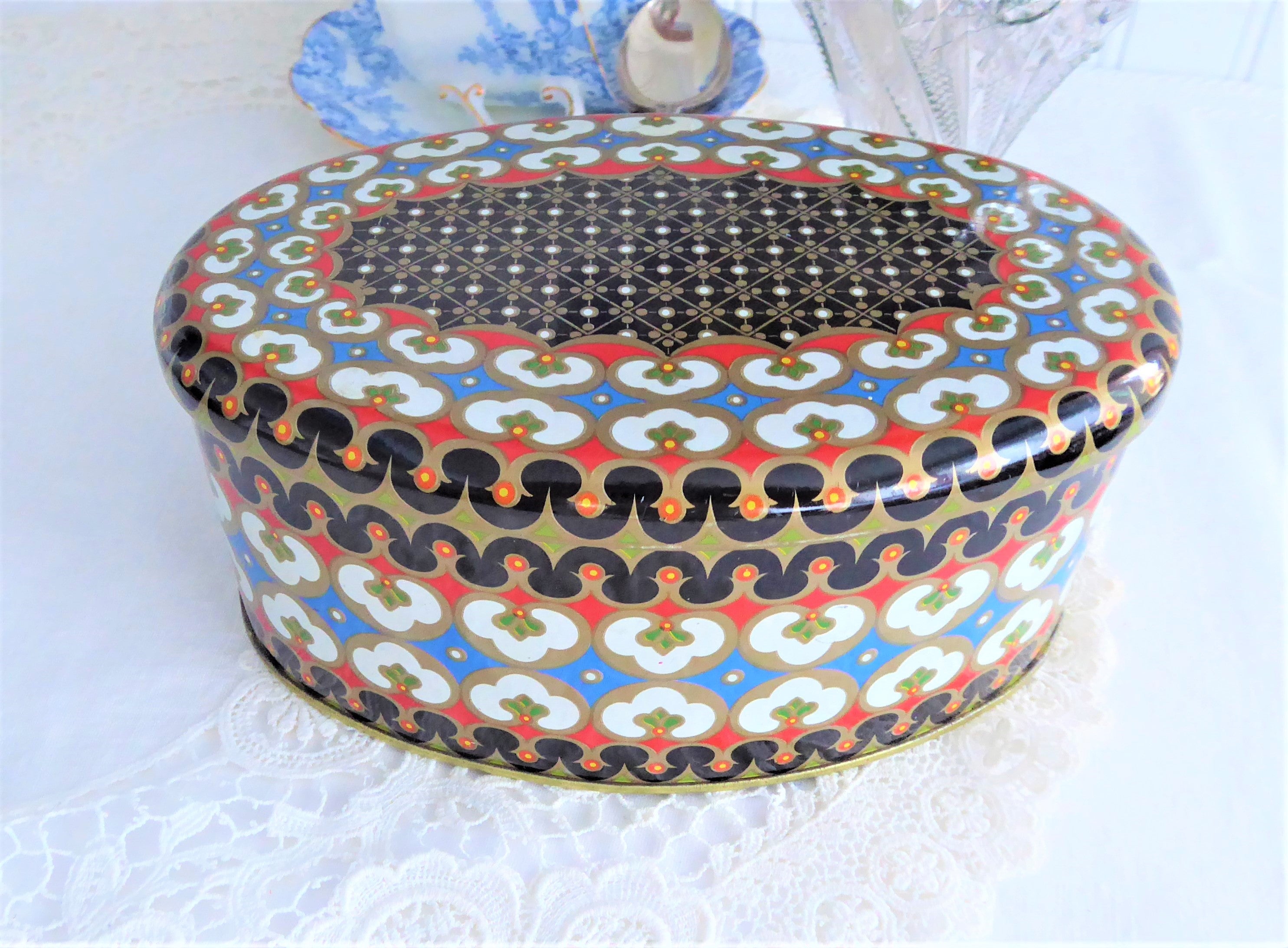 Vintage Mid Century Tea Tin - Oval Tile Pattern Tea Caddy by Meister (1950s) | Retro Tea Storage Canister for Loose Leaf Tea & Kitchen Decor | Perfect for Tea Lovers, Collectors & Vintage Home Decor