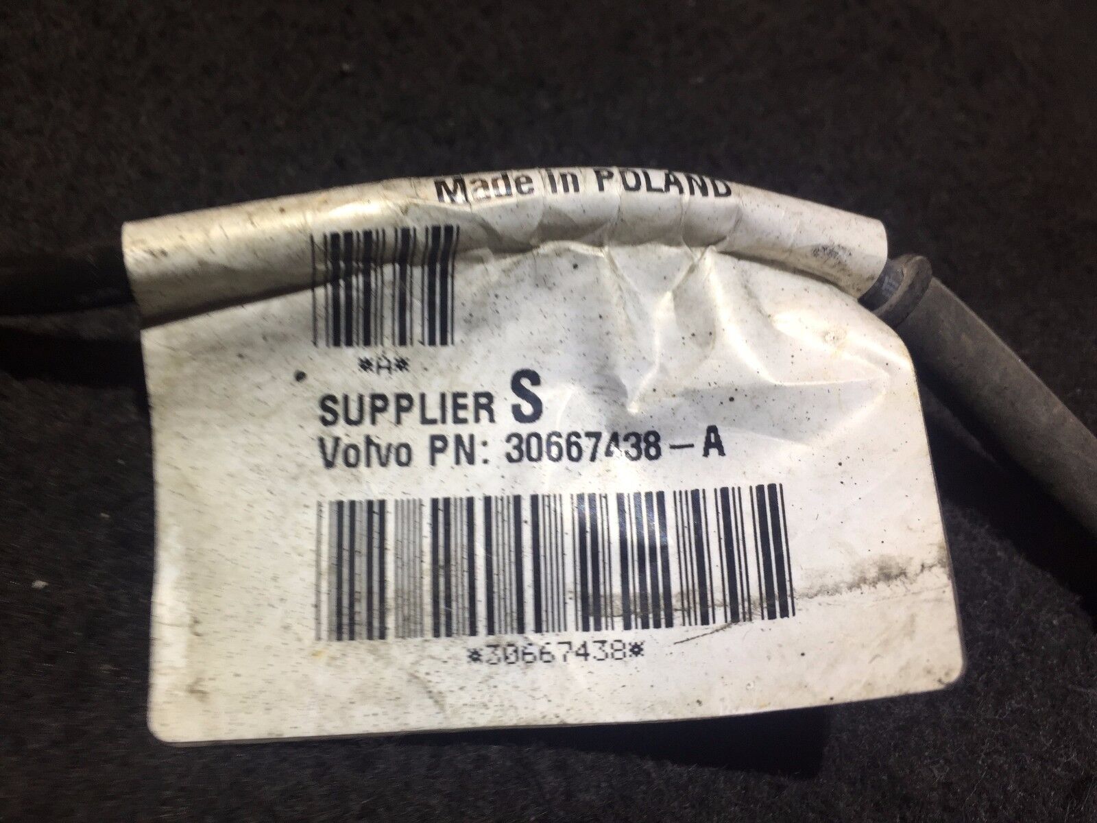 Volvo S40 Rear Passenger Side ABS Speed Sensor 2005-2011 OEM Replacement - Perfect for ABS System Repair & Wheel Speed Monitoring