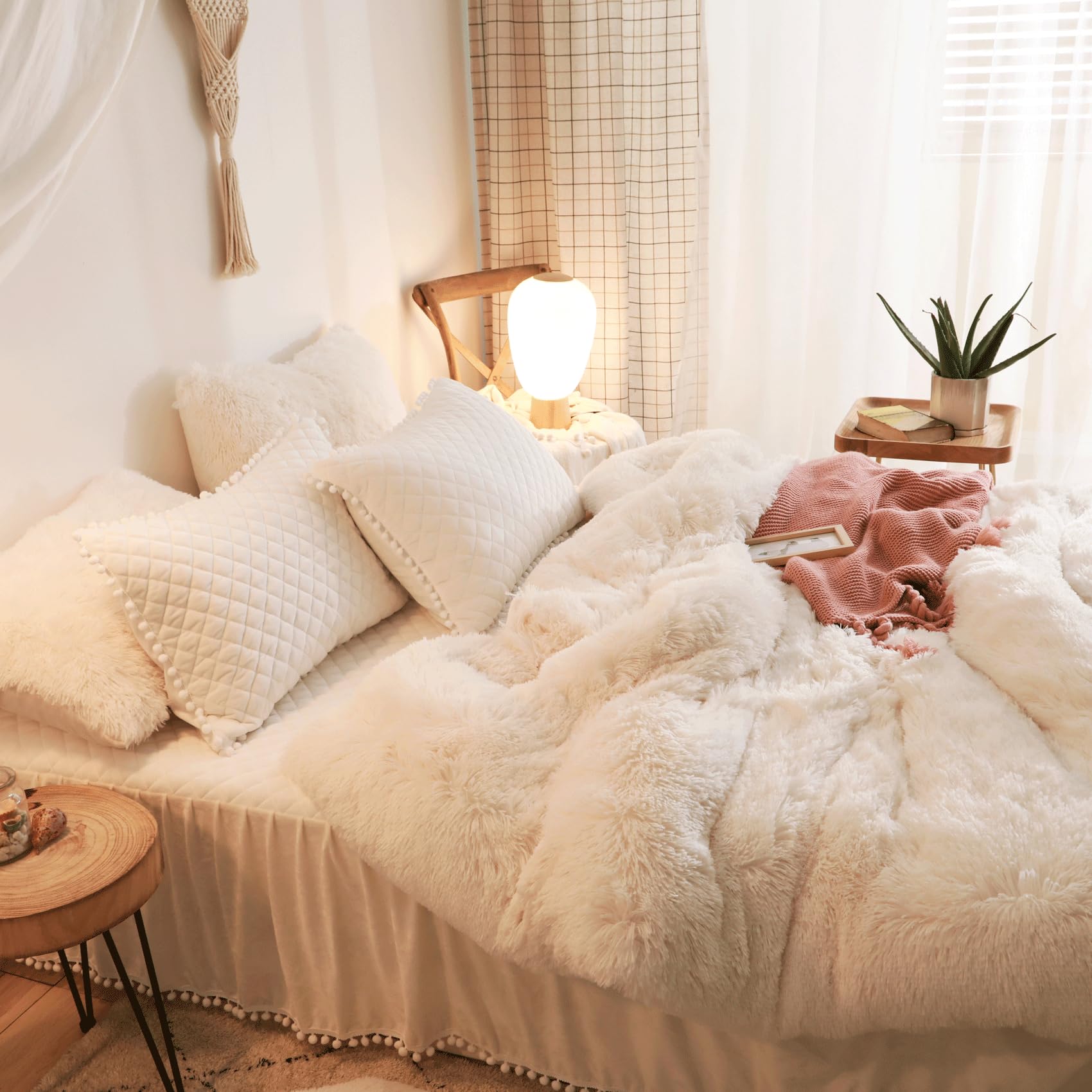 Luxury Beige Fluffy Comforter Cover Set - 3 Piece Plush Duvet Cover with 2 Faux Fur Pillowcases, Soft Shaggy Bedding with Zipper Closure (Queen Size) - Perfect for Cozy Winter Nights & Stylish Bedroom Decor