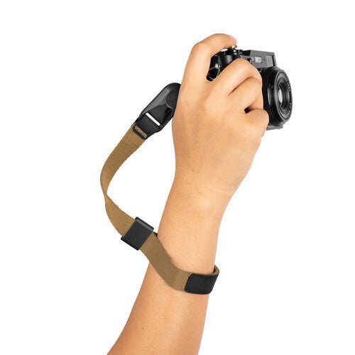 Peak Design Cuff Camera Wrist Strap (Coyote) - Secure & Comfortable Hand Grip for DSLR/Mirrorless Cameras - Perfect for Travel, Hiking & Outdoor Photography
