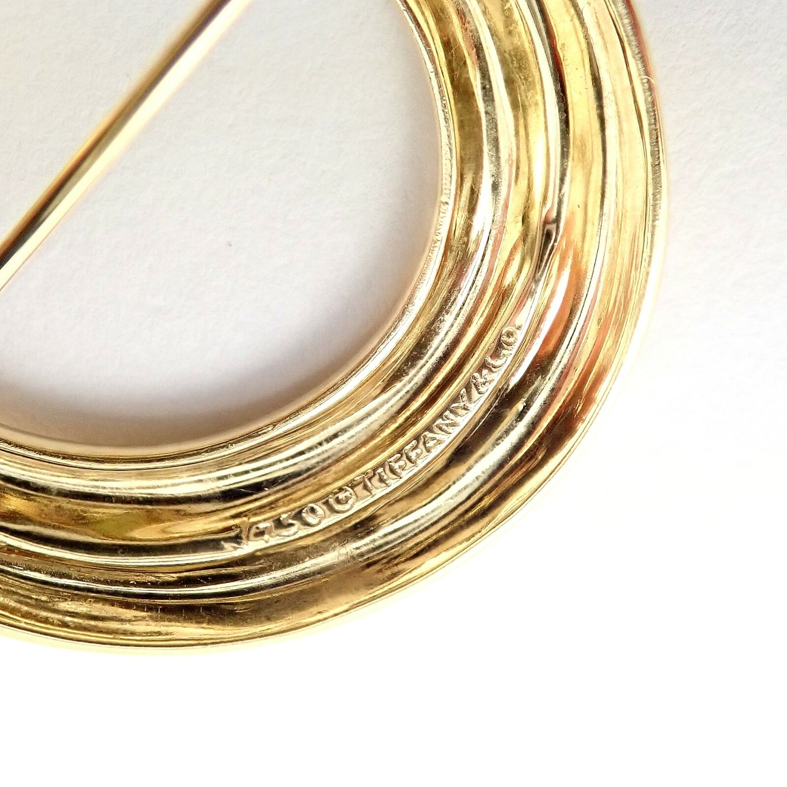 Authentic Tiffany & Co 18k Yellow Gold Large X and O Open Circle Pin Brooch - Elegant Jewelry for Women, Perfect for Weddings, Parties & Special Occasions
