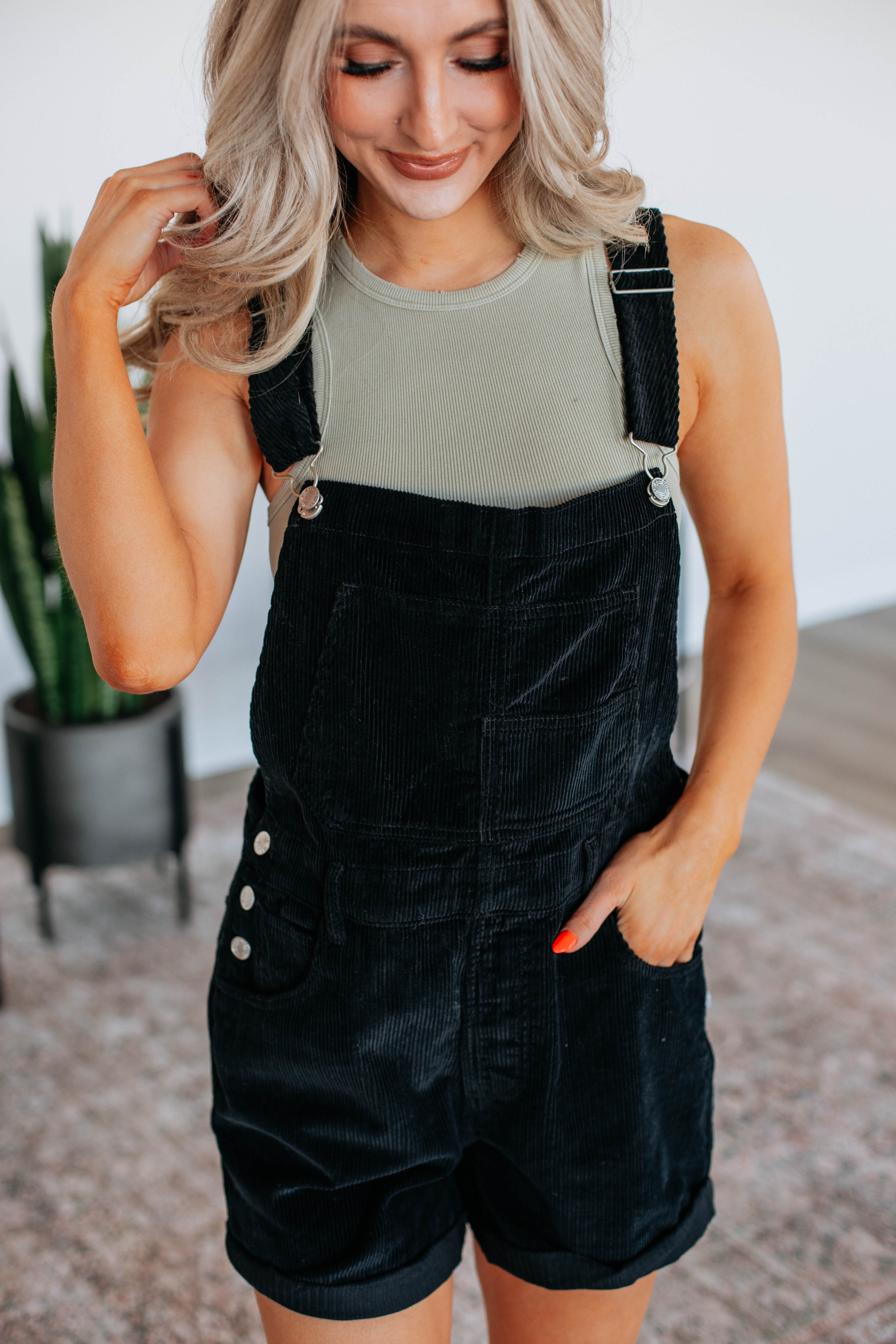Hartley Corduroy Short Overalls for Women - Black Denim Jumpsuit, Vintage Style Romper with Pockets | Perfect for Casual Outings, Music Festivals & Streetwear Fashion