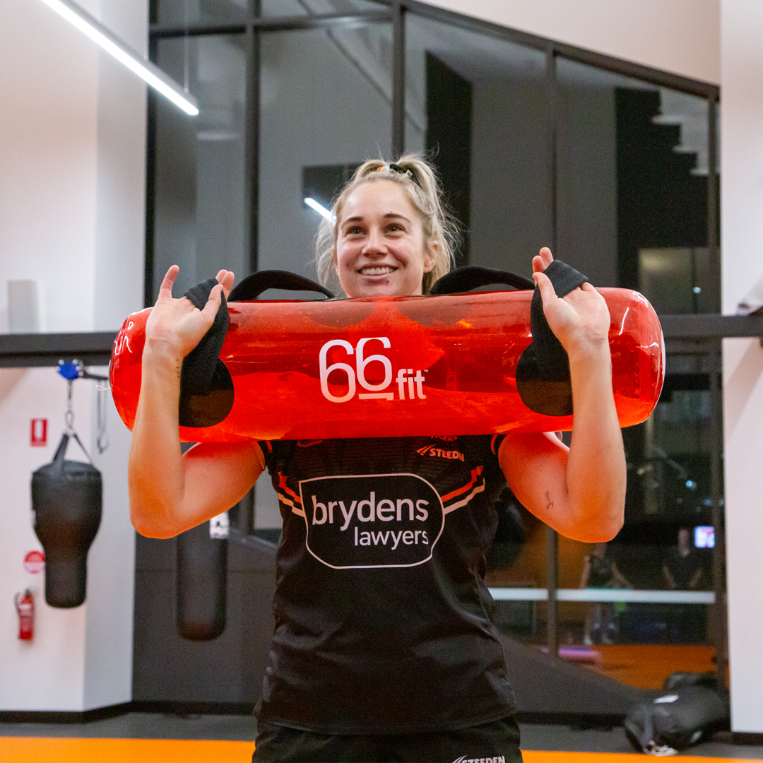 66Fit FLUX Power Bag - 25kg Water Weighted Training Bag for Strength & Fitness Workouts - Perfect for CrossFit, MMA, and Home Gym Exercises