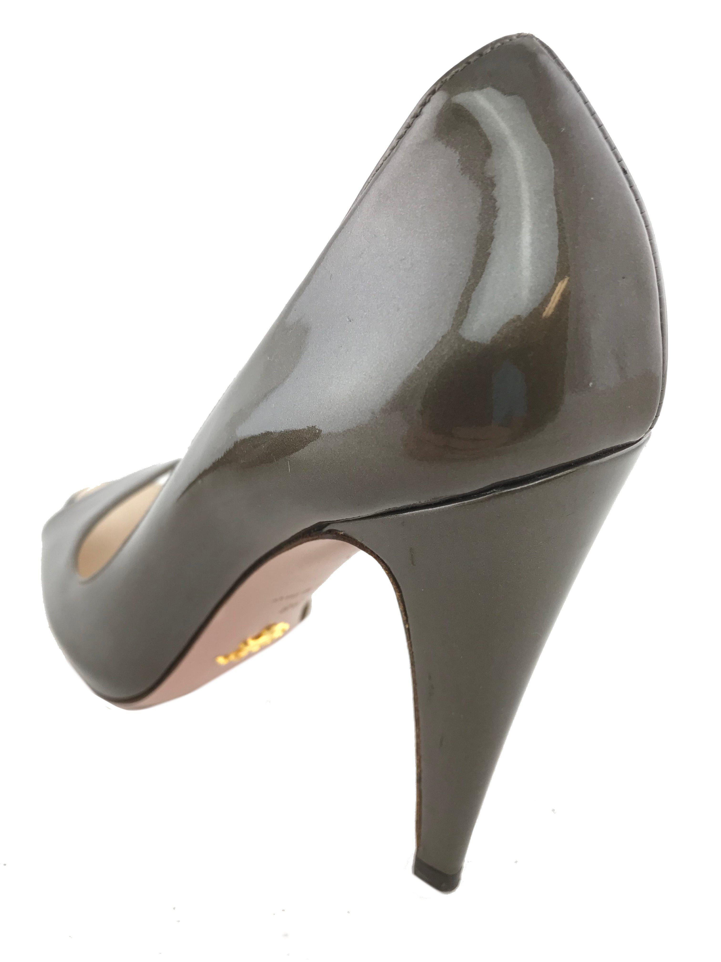 Prada Black Patent Leather Peep Toe Platform Pumps Women's Size 8 | Luxury High Heels for Parties, Weddings & Formal Events