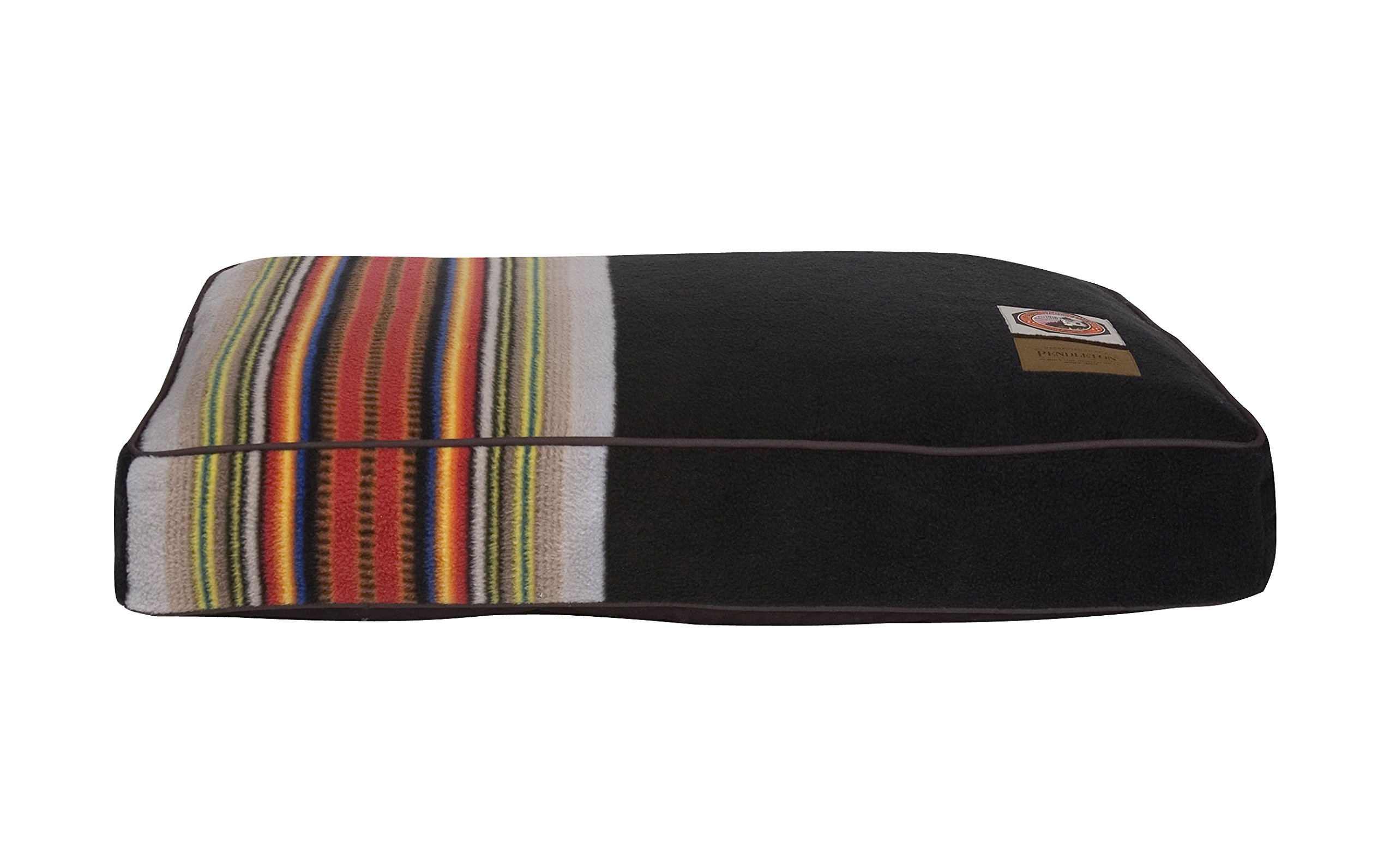 Pendleton Small Pet Bed for Dogs & Cats - Cozy Acadia Design - Perfect for Indoor & Outdoor Use - Washable & Durable Pet Mat for Beds, Crates & Travel