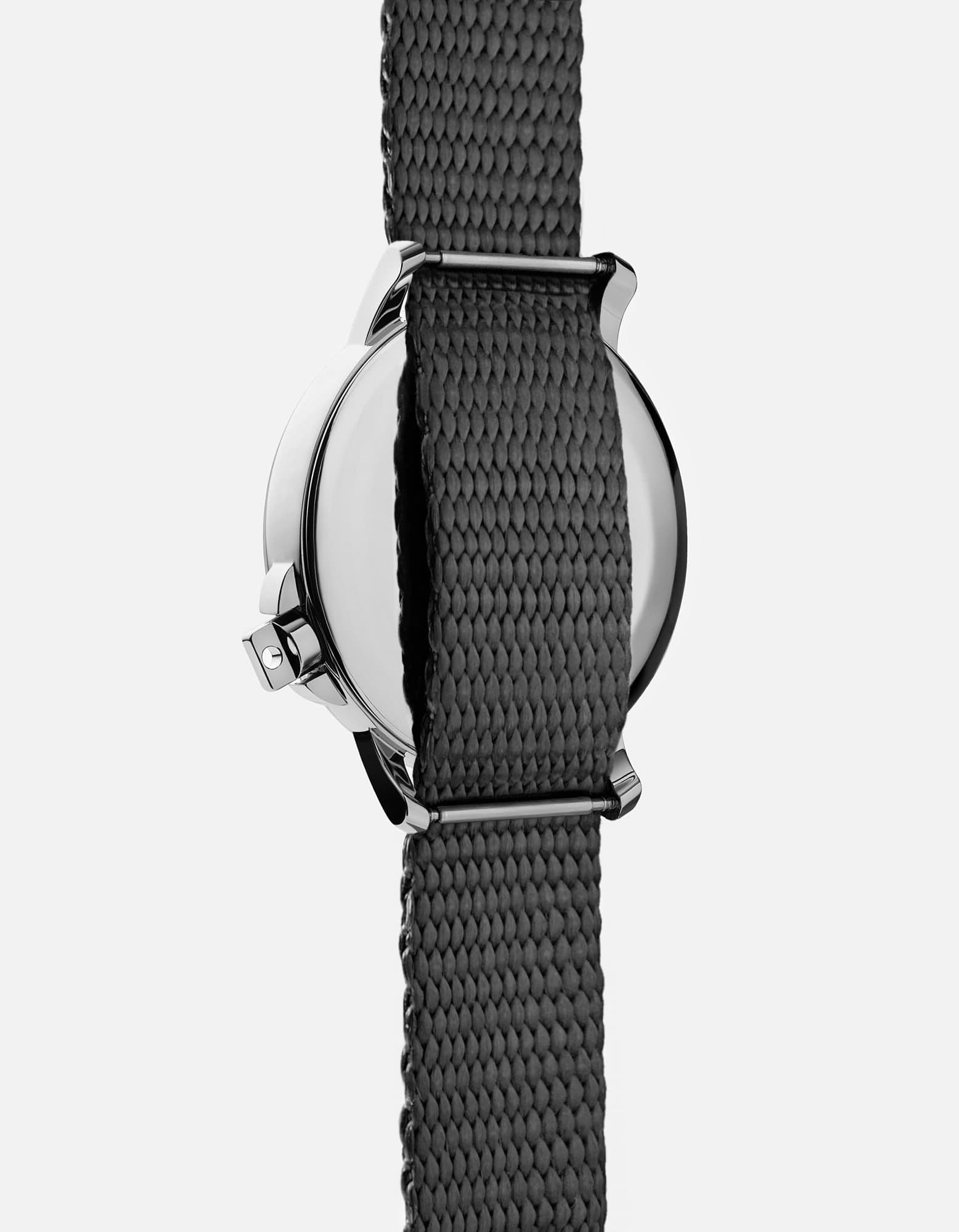 M12 Swiss Silver Gray Nylon Watch Band - Premium Replacement Strap for Smartwatches & Fitness Trackers - Perfect for Daily Wear, Workouts & Outdoor Activities