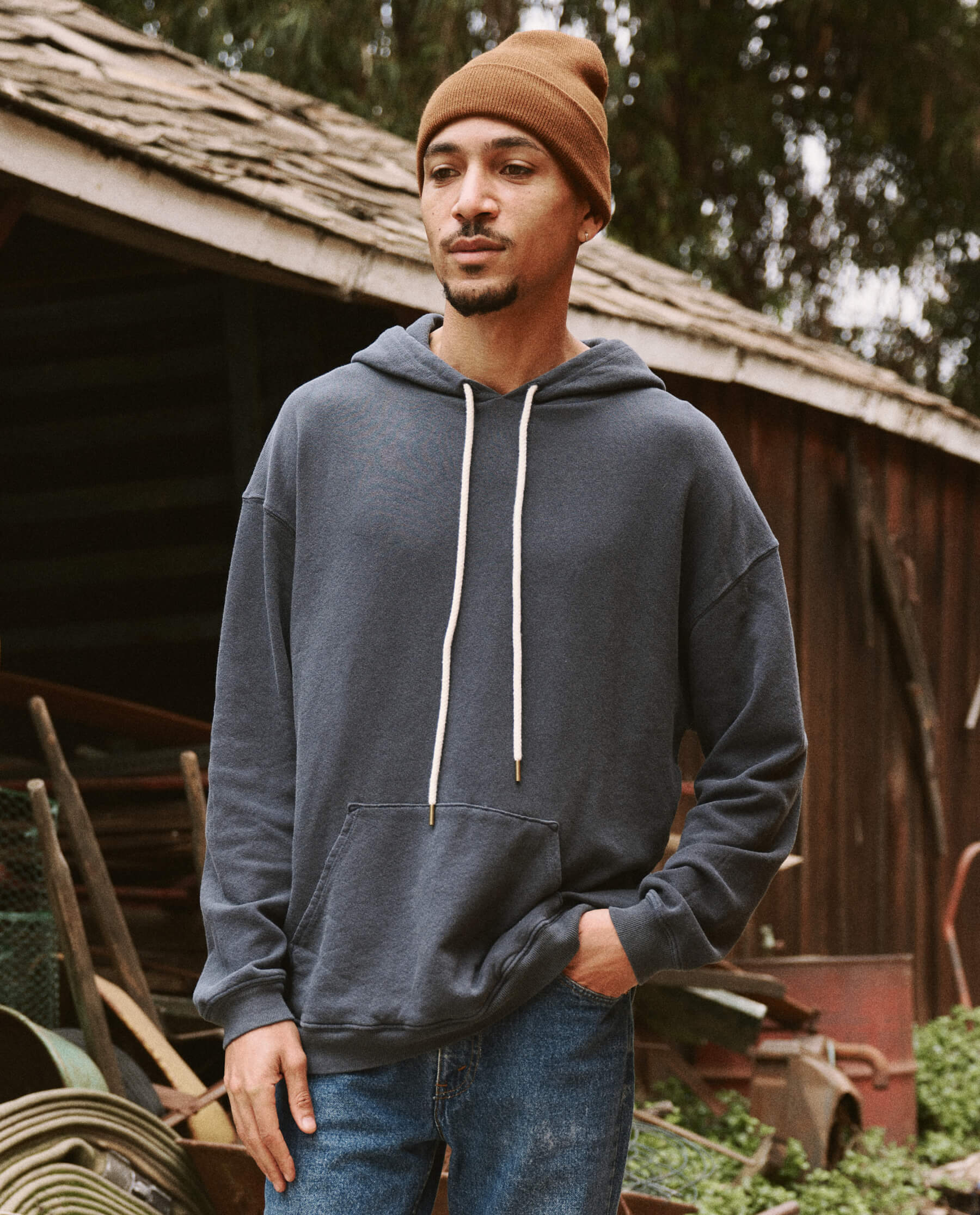 Men's Gym Hoodie with Drawstring - Comfortable & Stylish Washed Navy Pullover for Workouts & Casual Wear