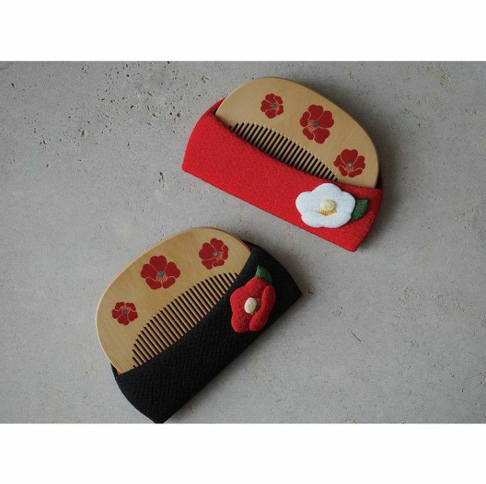 Handmade Japanese Maki-e Urushi Lacquer Tsuge Boxwood Hair Comb with Chirimen Crepe Fabric Case - Kyoto Traditional Craft, Camellia Design - Perfect for Weddings, Tea Ceremonies & Kimono Styling