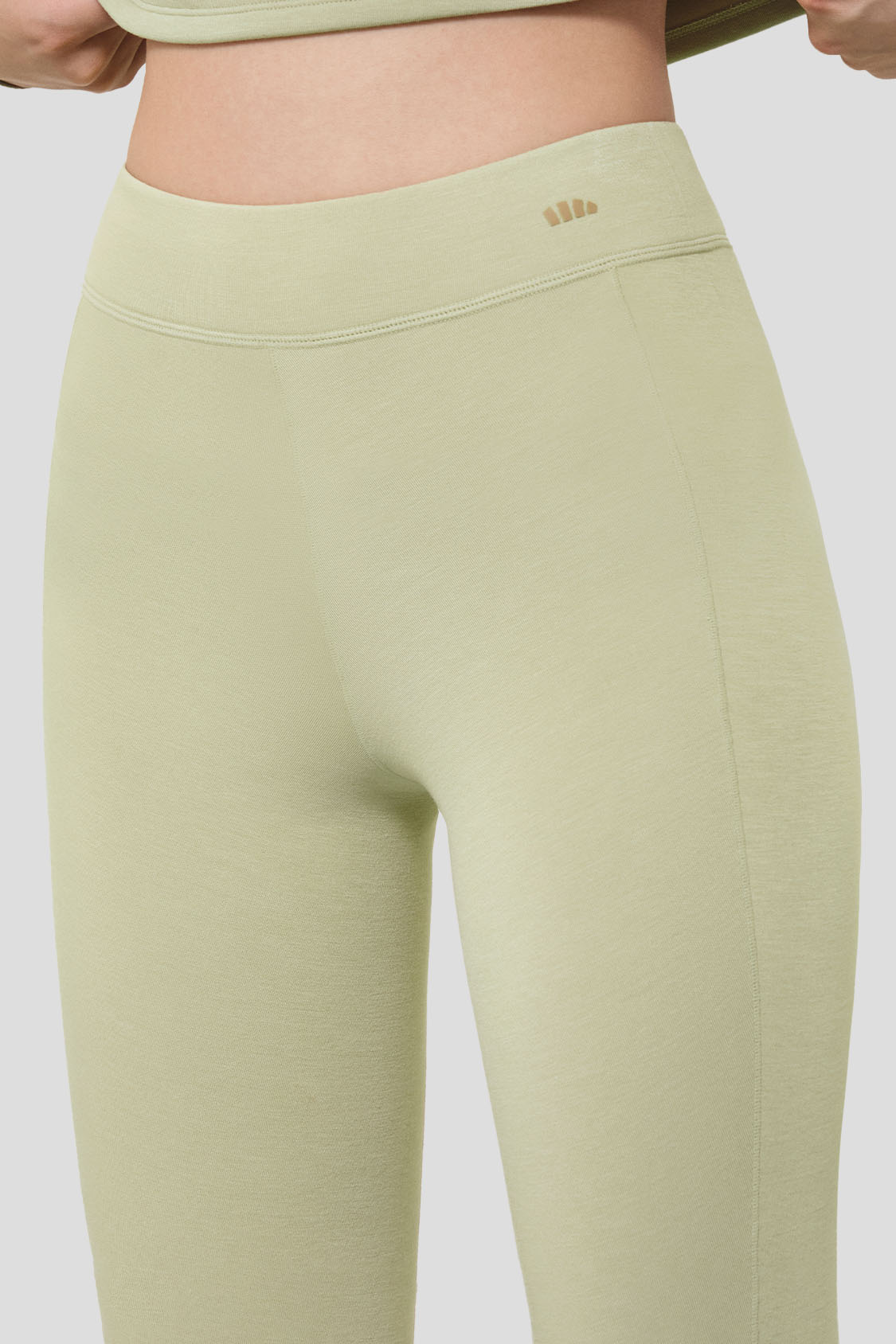 FitEssence Women's Thermal Base Layer Set - Moisture Wicking Long Sleeve Top & Leggings for Cold Weather, Yoga, Running & Outdoor Activities