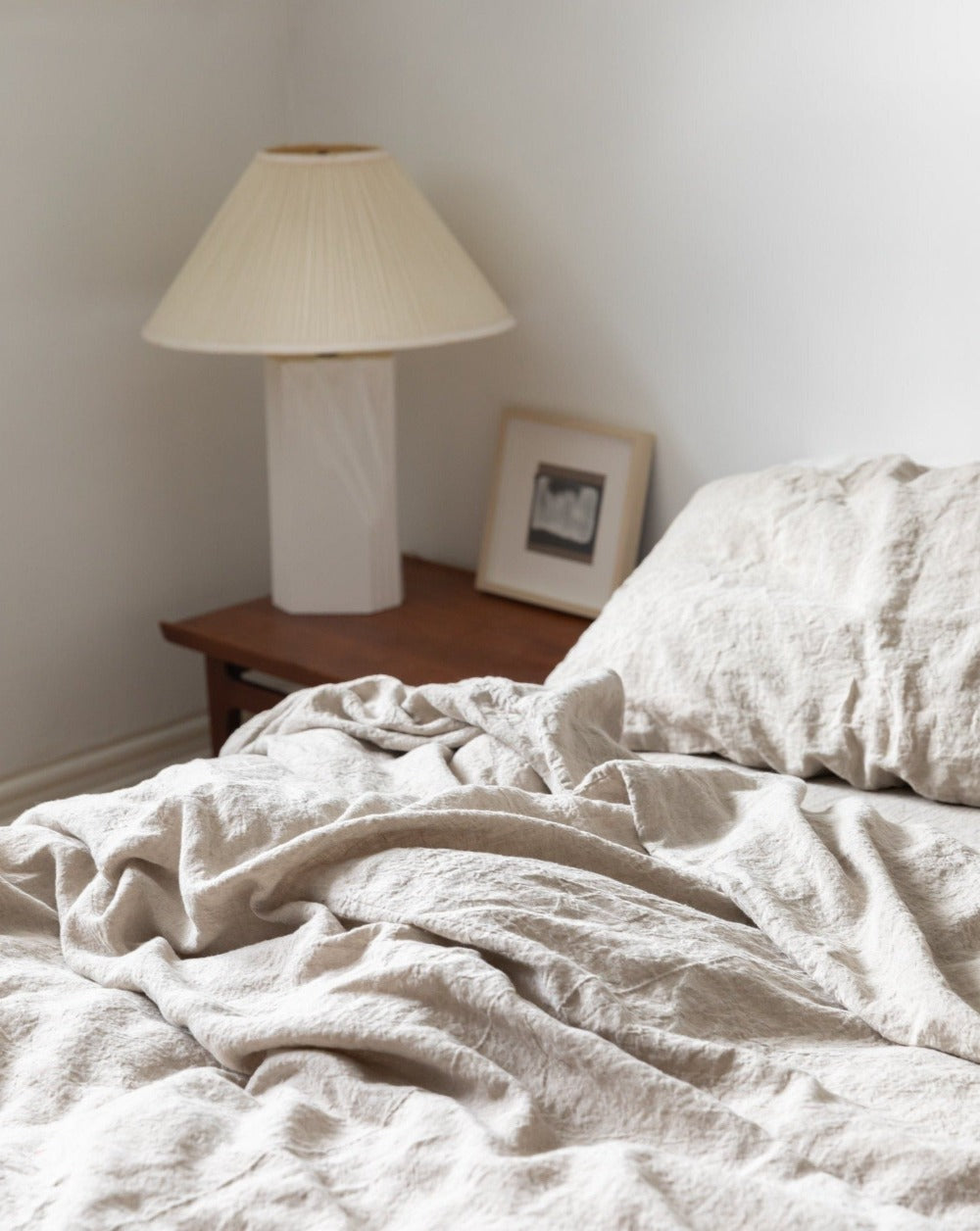 Premium 100% Organic Linen Duvet Cover Set - Breathable & Soft Bedding for All Seasons - Perfect for Master Bedroom, Guest Room & Airbnb Stays